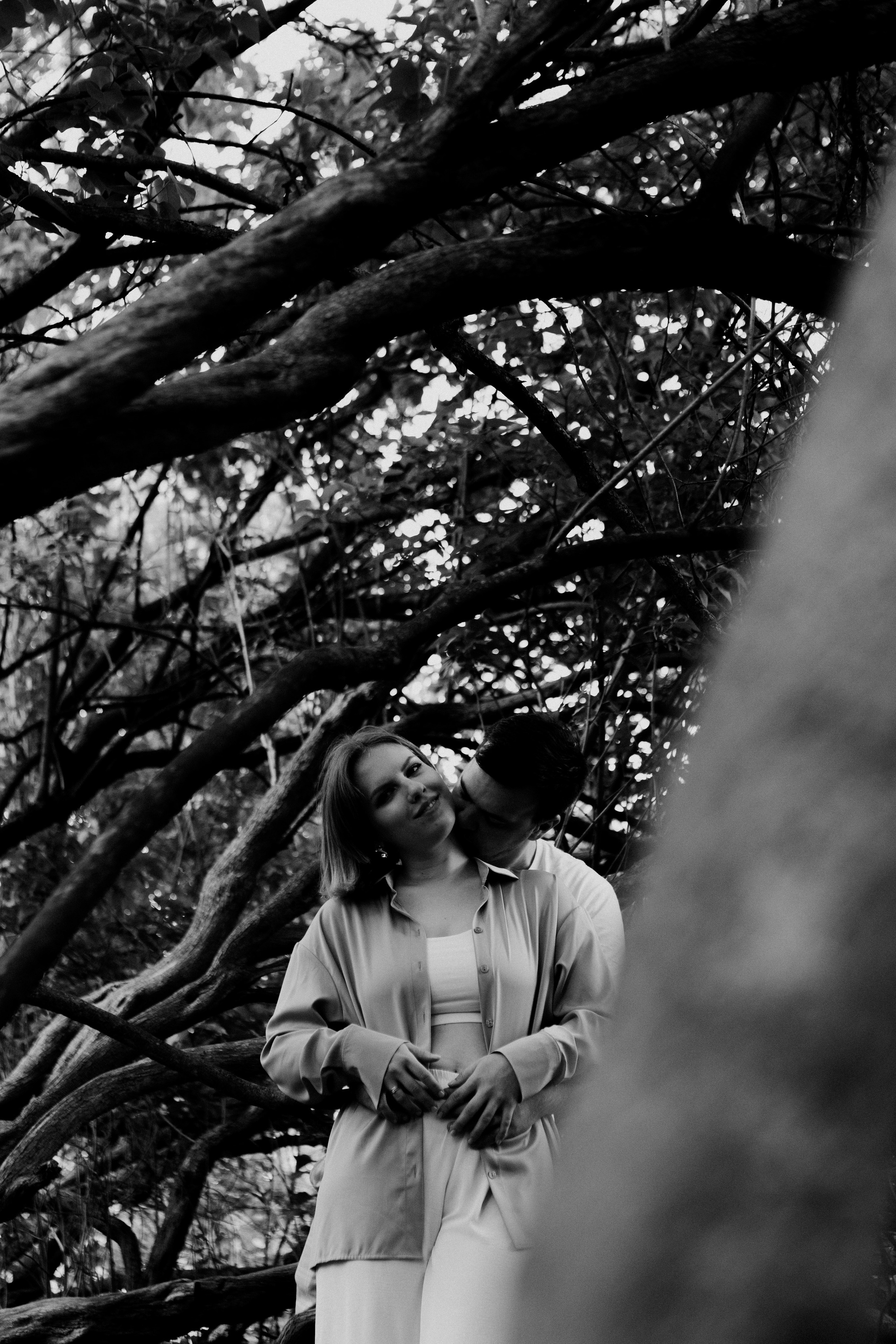 Фотосессия для пары в сиреневом саду. Фотограф Калагина Светлана