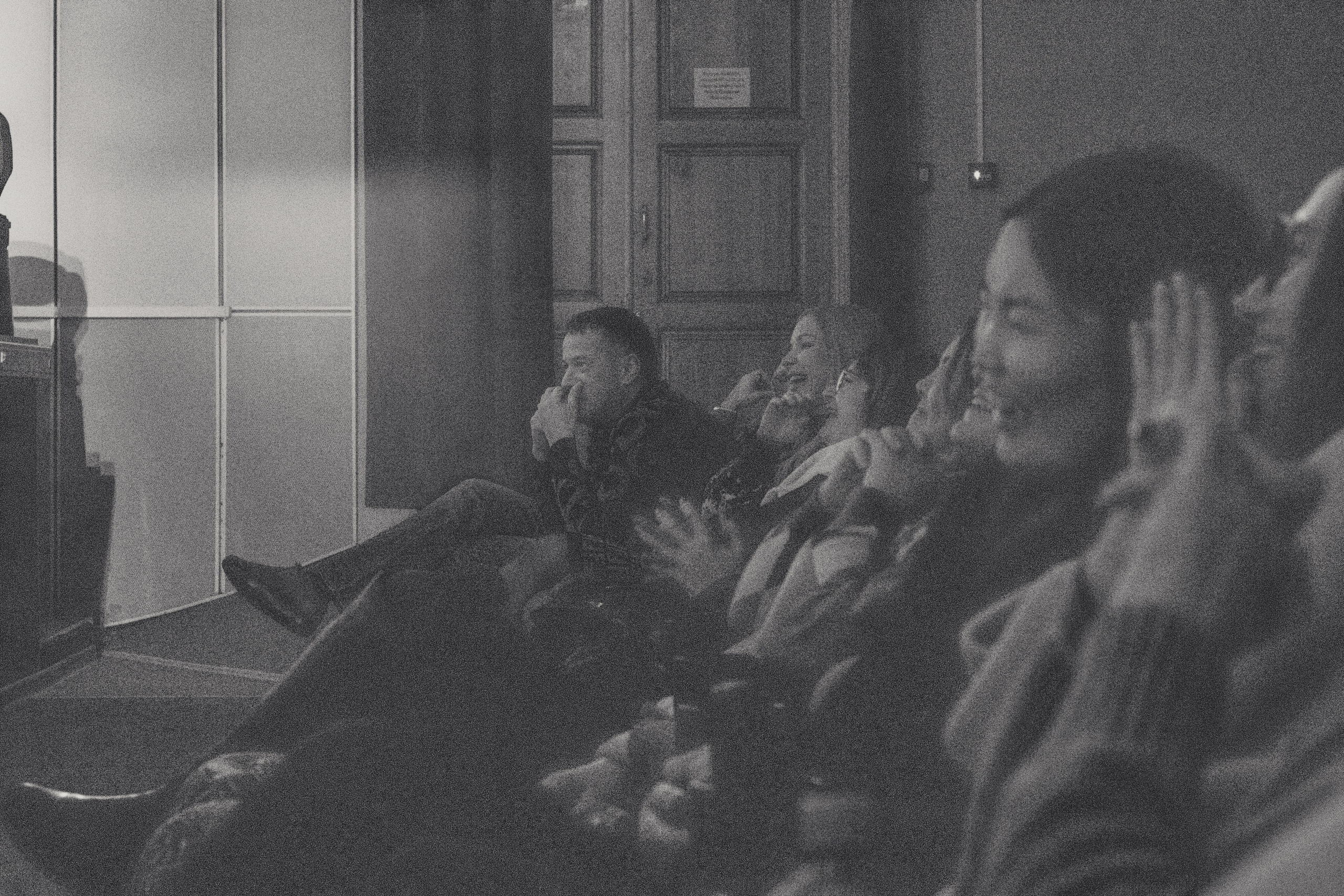 Стэндап Филипп Воронин. Boringowl | Коммерческий фотограф в Иркутске Раиса Ботороева