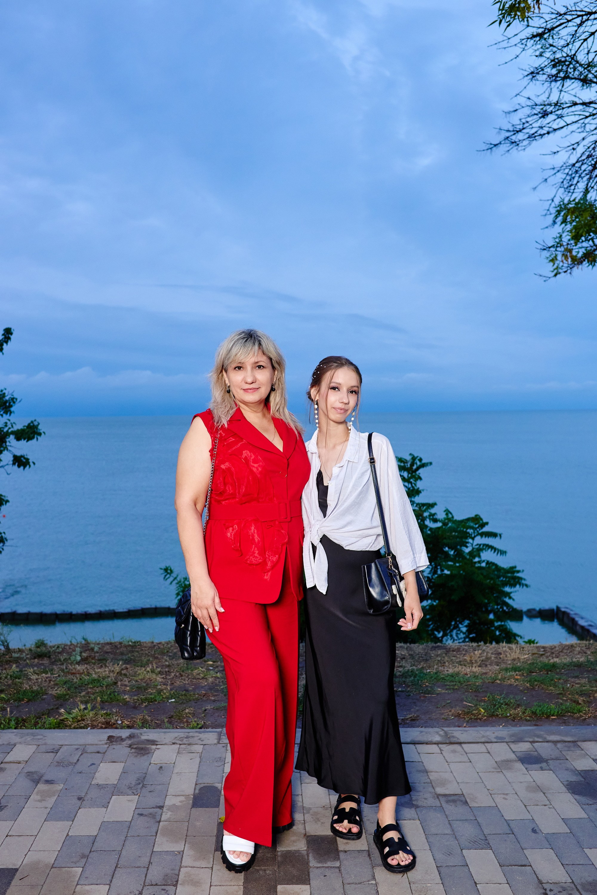 Выпускной 35 Сош. Фотограф Выпускные альбомы Таганрог Сергей Коробченко