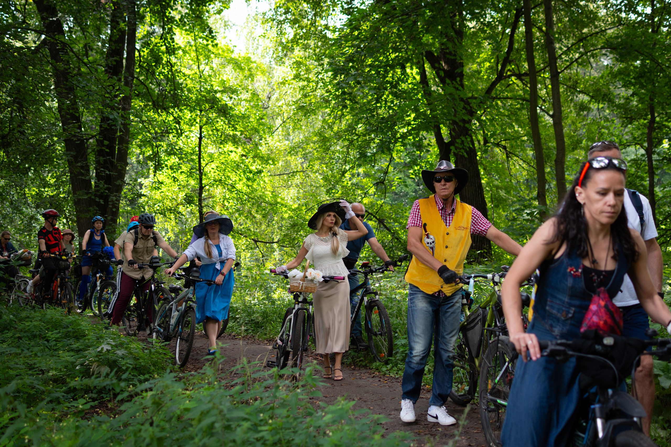 «Леди на велосипеде» — велопробег по г. Жуковскому 2025. Репортажный фотограф Сыбер Мартти