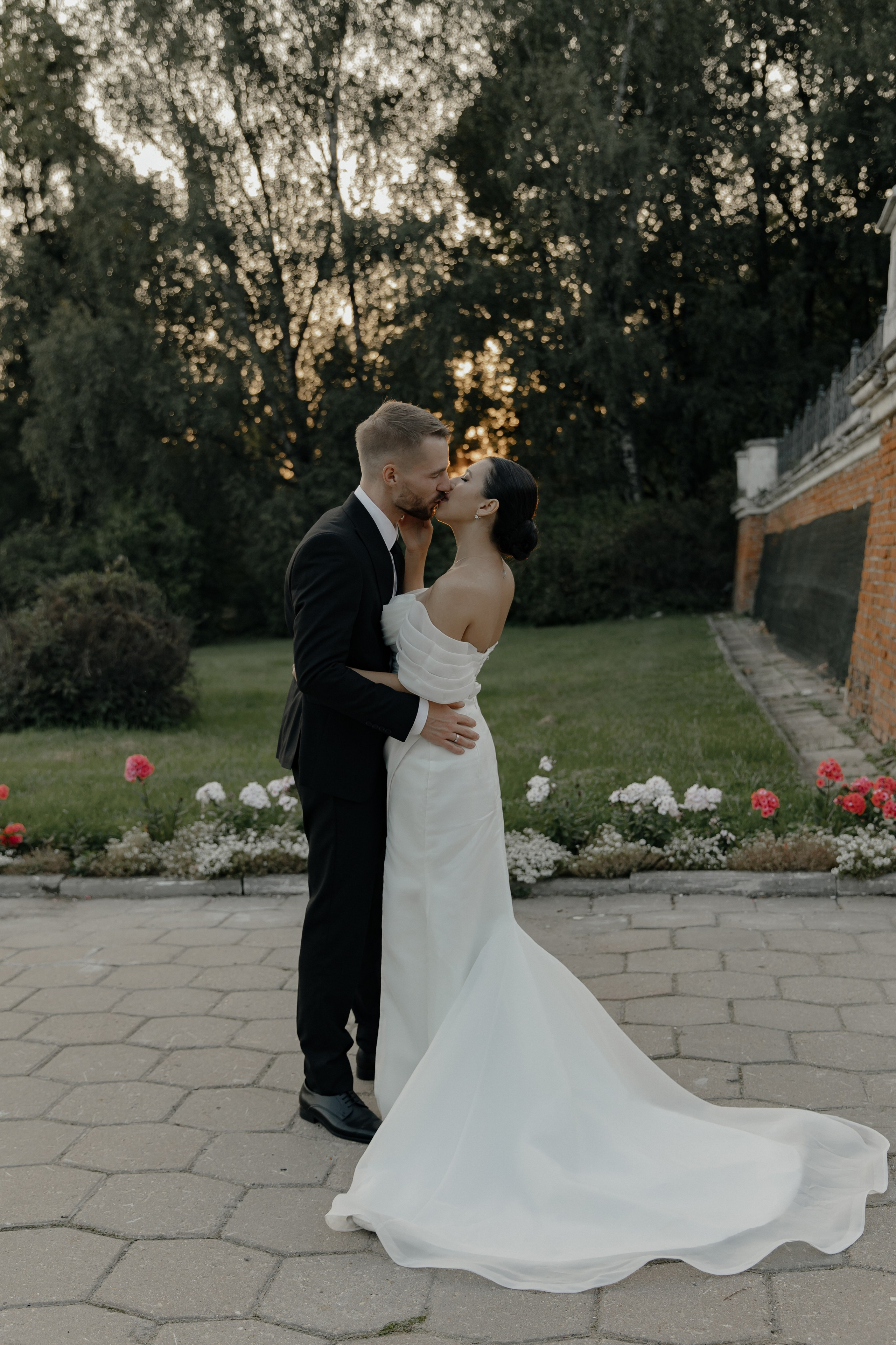 31.08.2024. RETOUCH-HOUSE