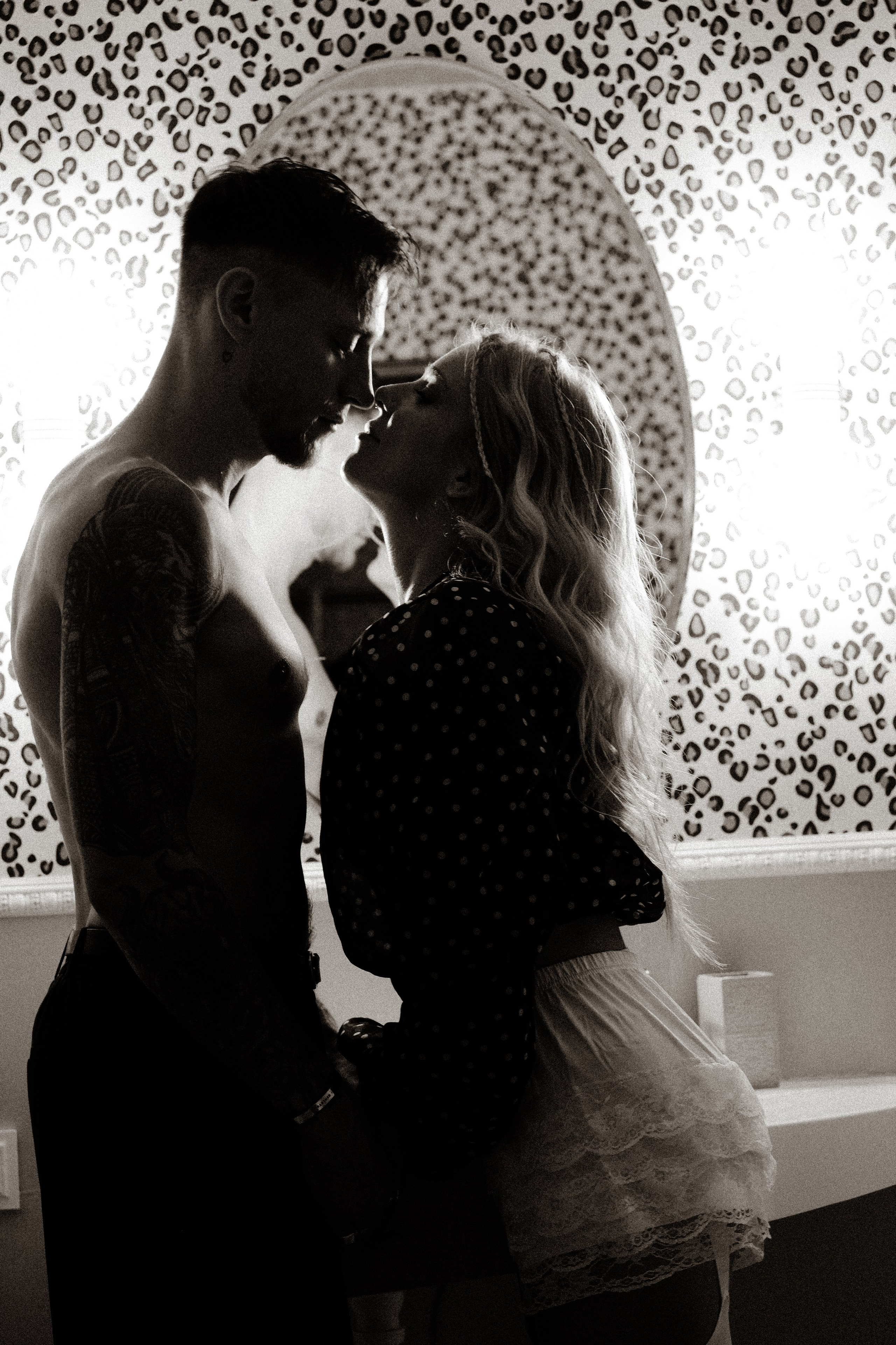 СВАДЕБНАЯ СЬЕМКА С КАБРИОЛЕТОМ В САНТК-ПЕТЕРБУРГЕ НА ПЕТРОГРАДКЕ В ОТЕЛЕ ПАНОРАМИКА. Профессиональный фотограф, Санкт-Петербург — Виктория Богомолова