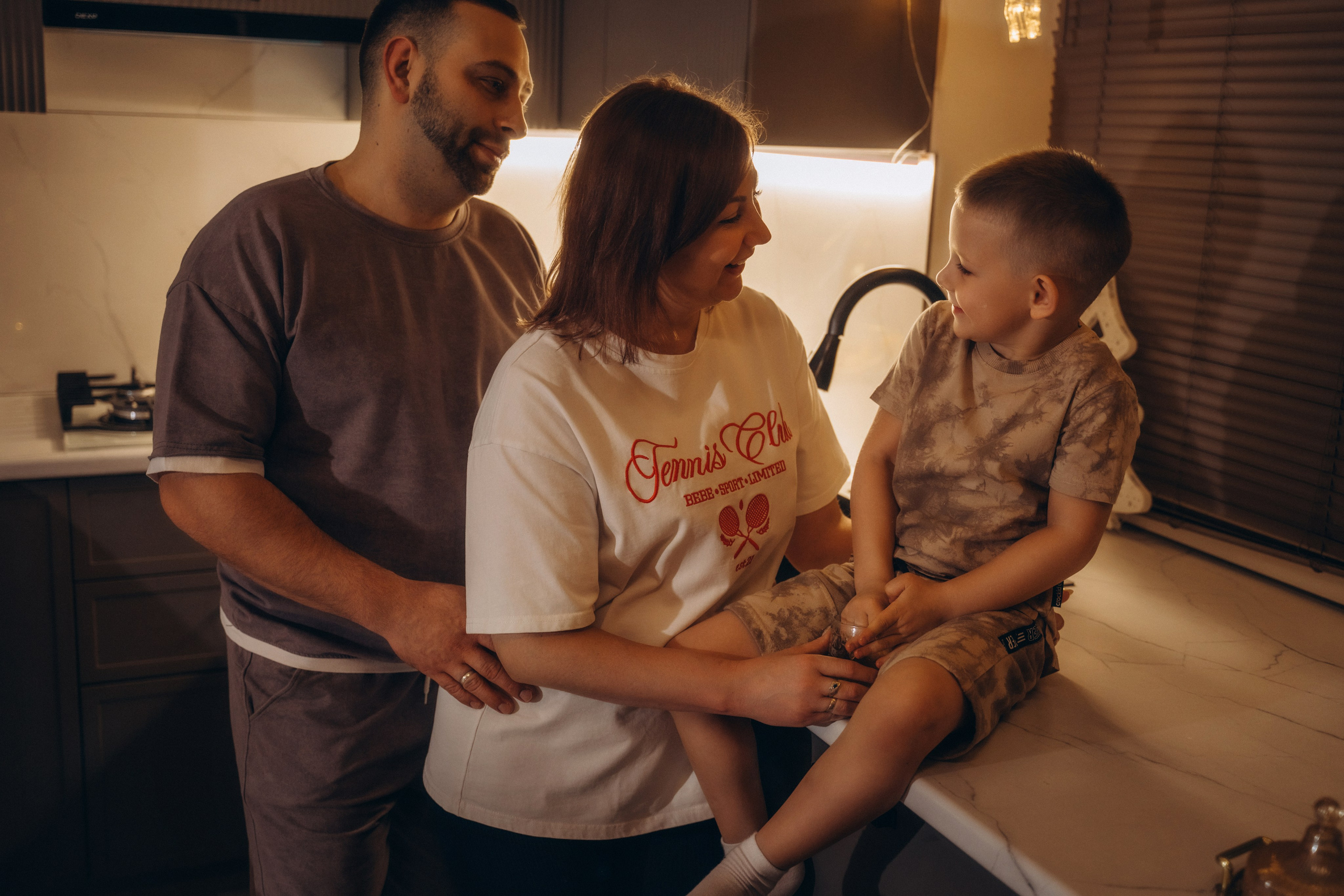 Семья Киприяновы, Новый год дома. Семейный фотограф в Белгороде Амелина Алина