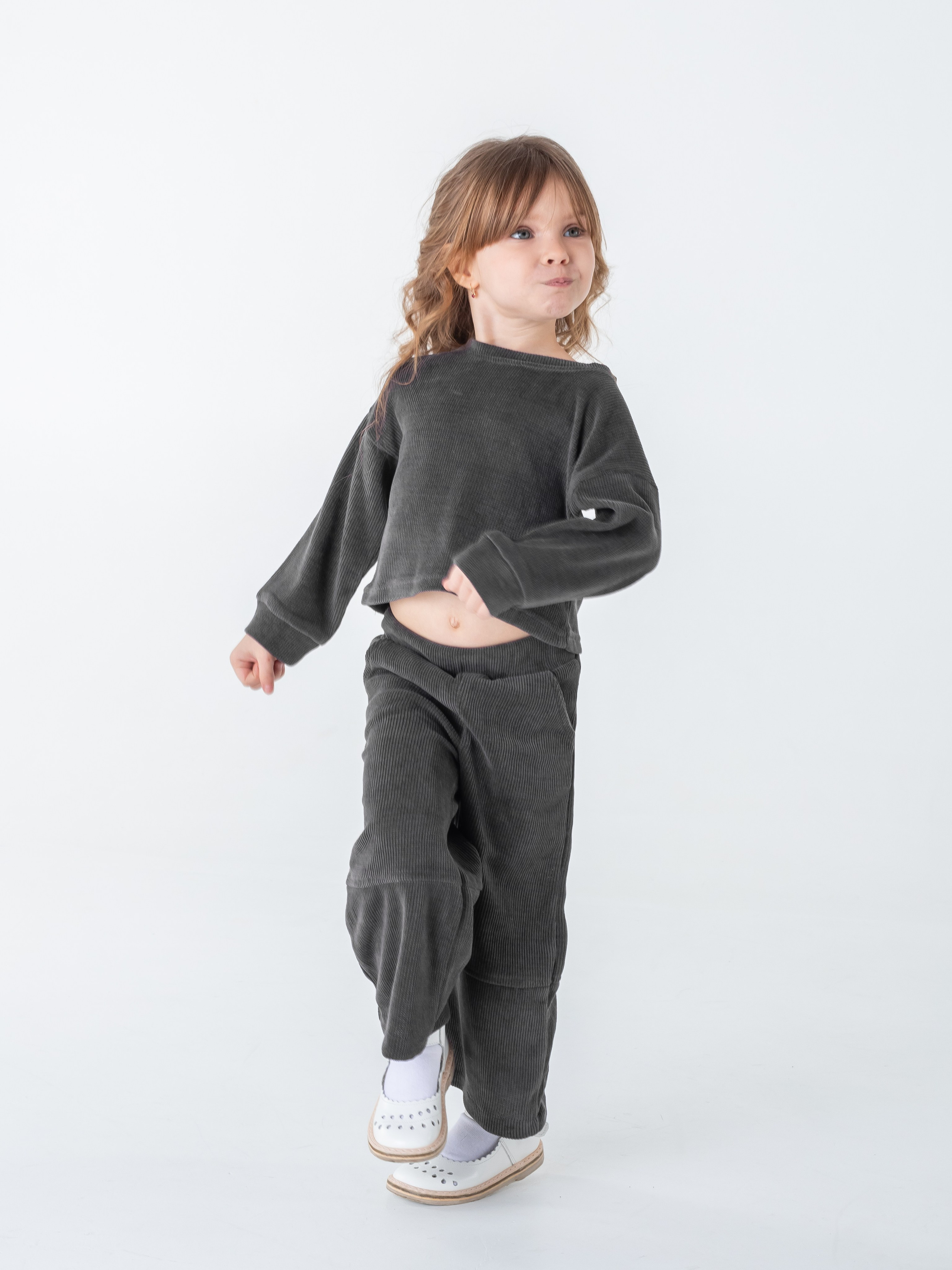 Детское платье и костюм. Фотограф в Краснодаре Арина Кудряшова