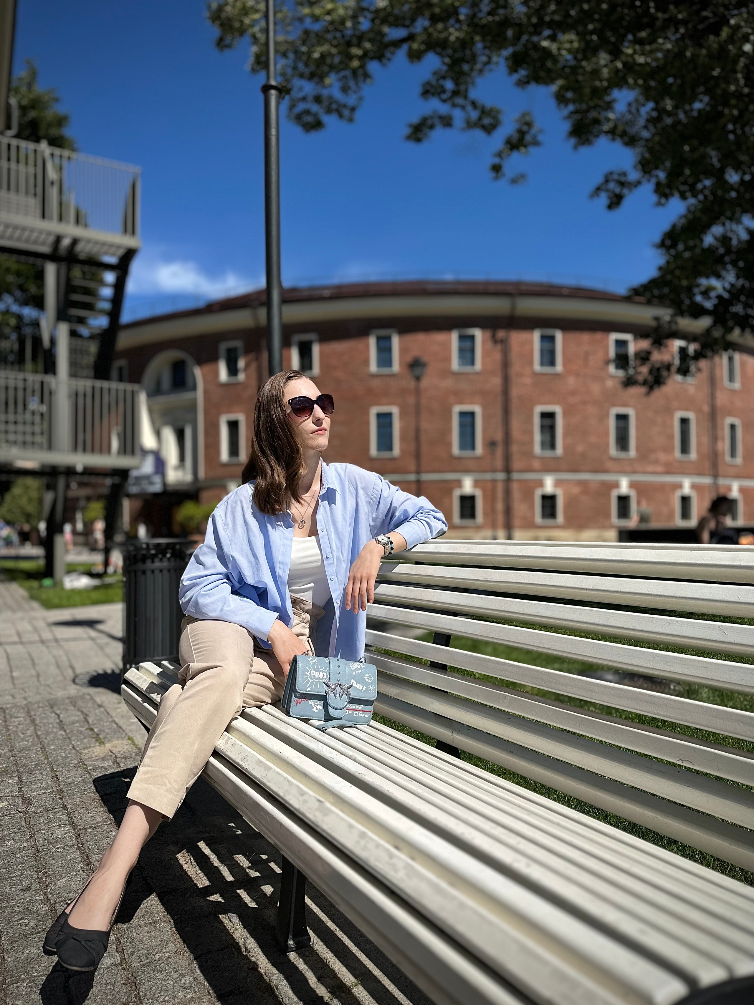 Прогулка Астория — Зеркальный дворик — Новая Голландия. КОНТЕНТ |БРЕНД фотограф Санкт-Петербург — Жанна Олтаржевская