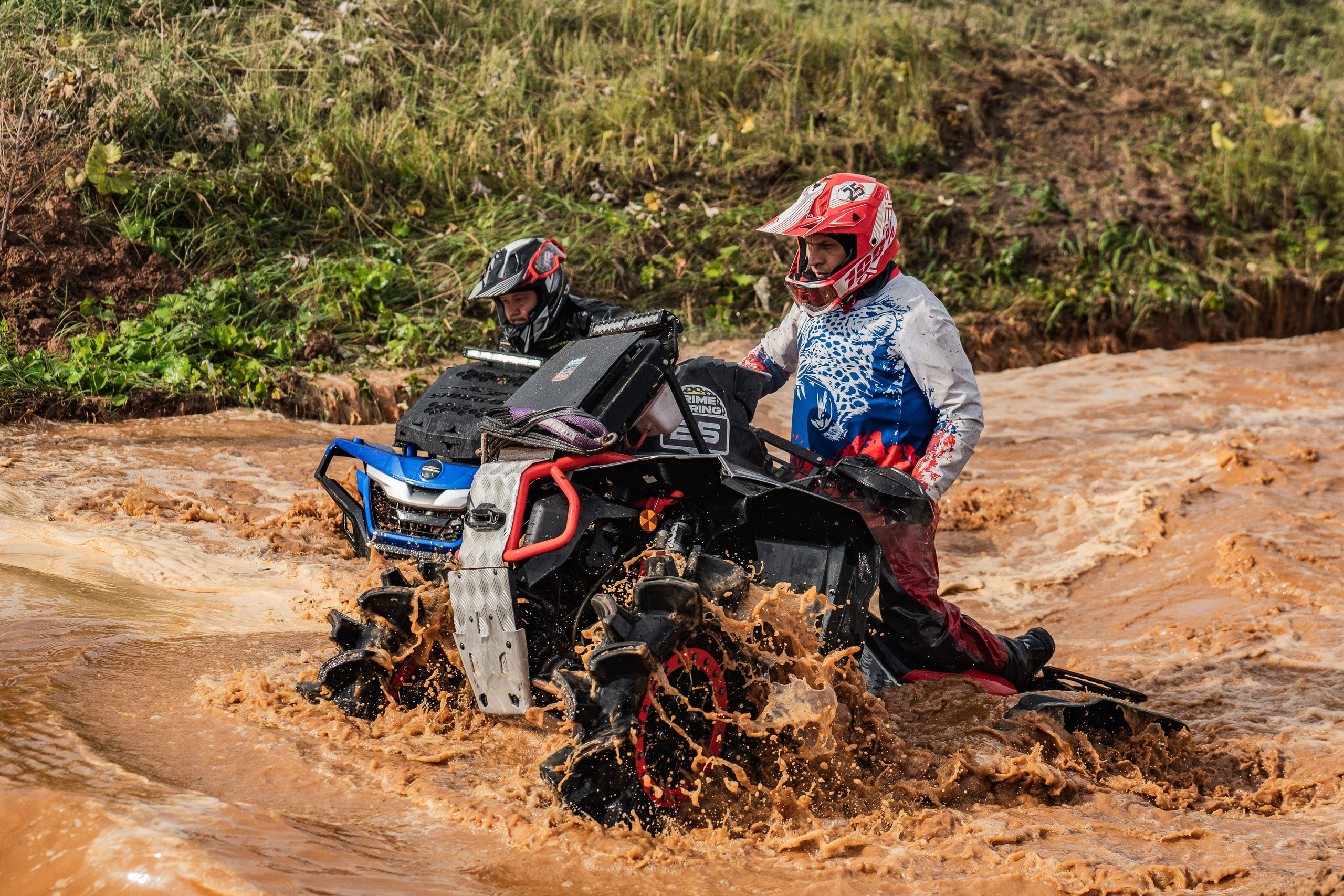 Mud racing. Паша Страхов — фотограф