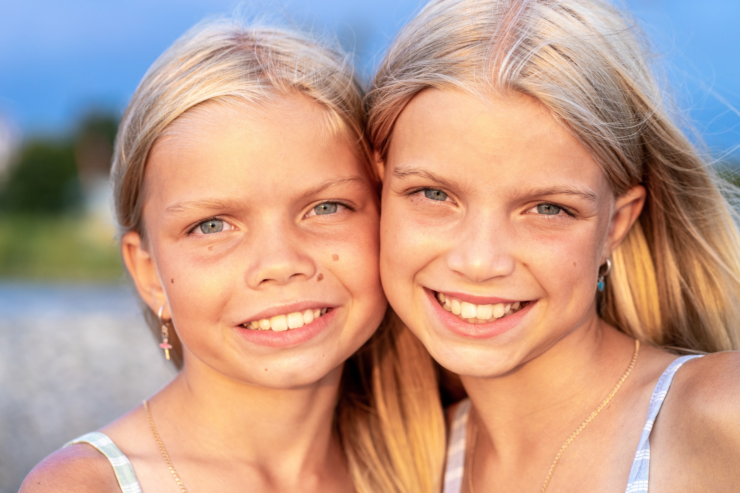 Семейная фотосессия на пляже. Фотограф в Сочи Тиунова Маргарита и Тиунов Евгений