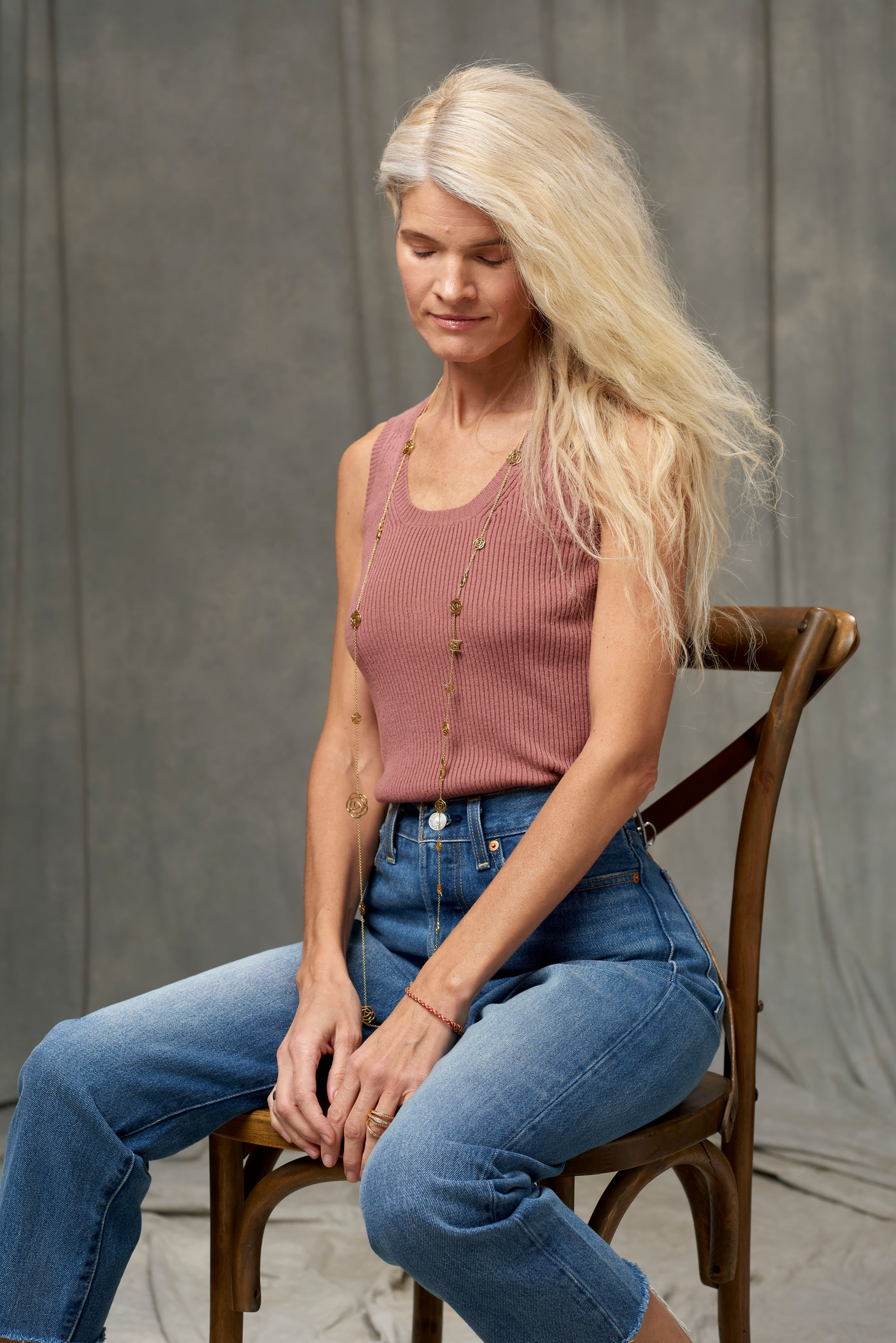 Каталог & Лукбук. Коммерческий фотограф Тарасов Дмитрий