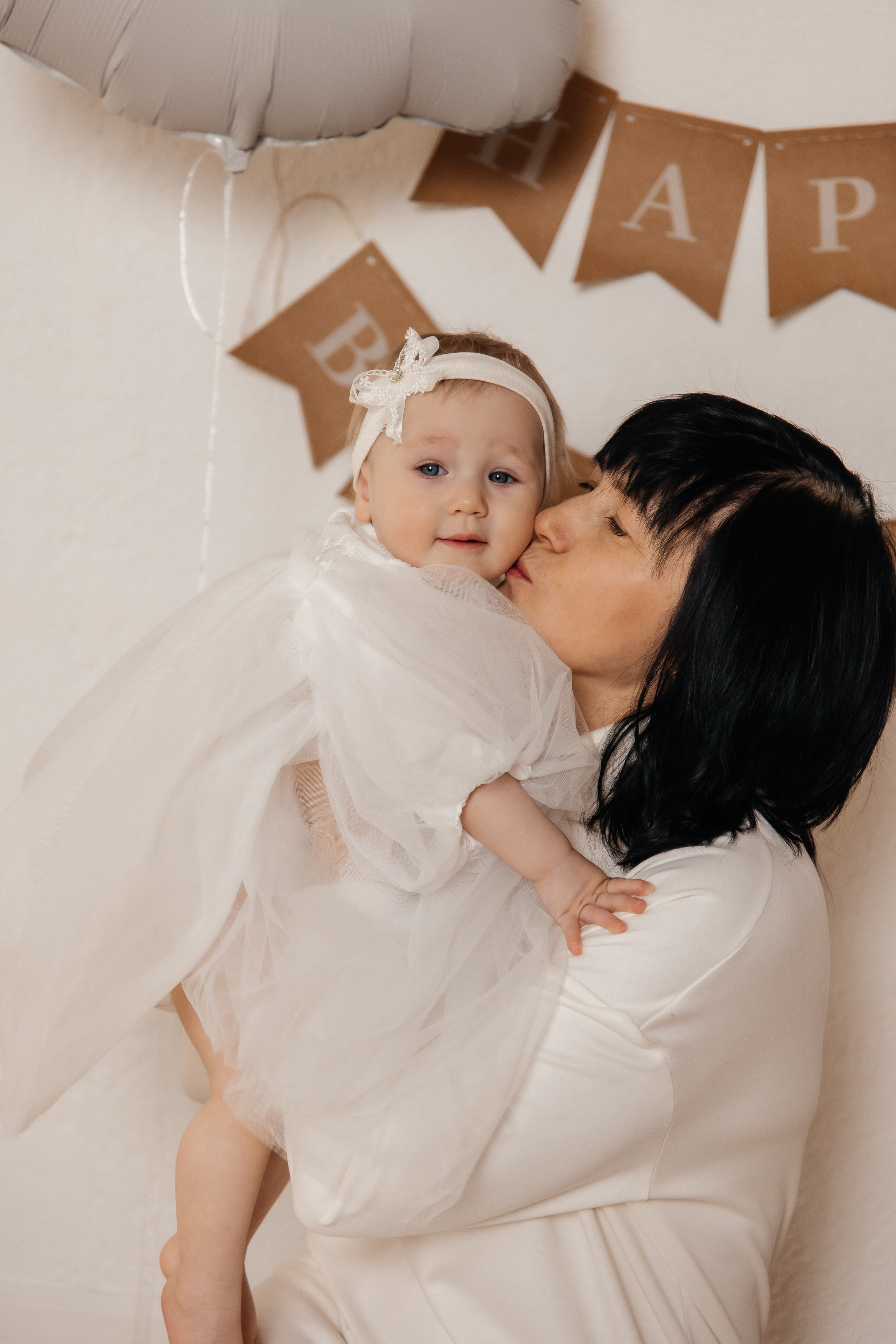 1 годик Есении. Профессиональный фотограф Кристина Искусных. Талдом- Москва