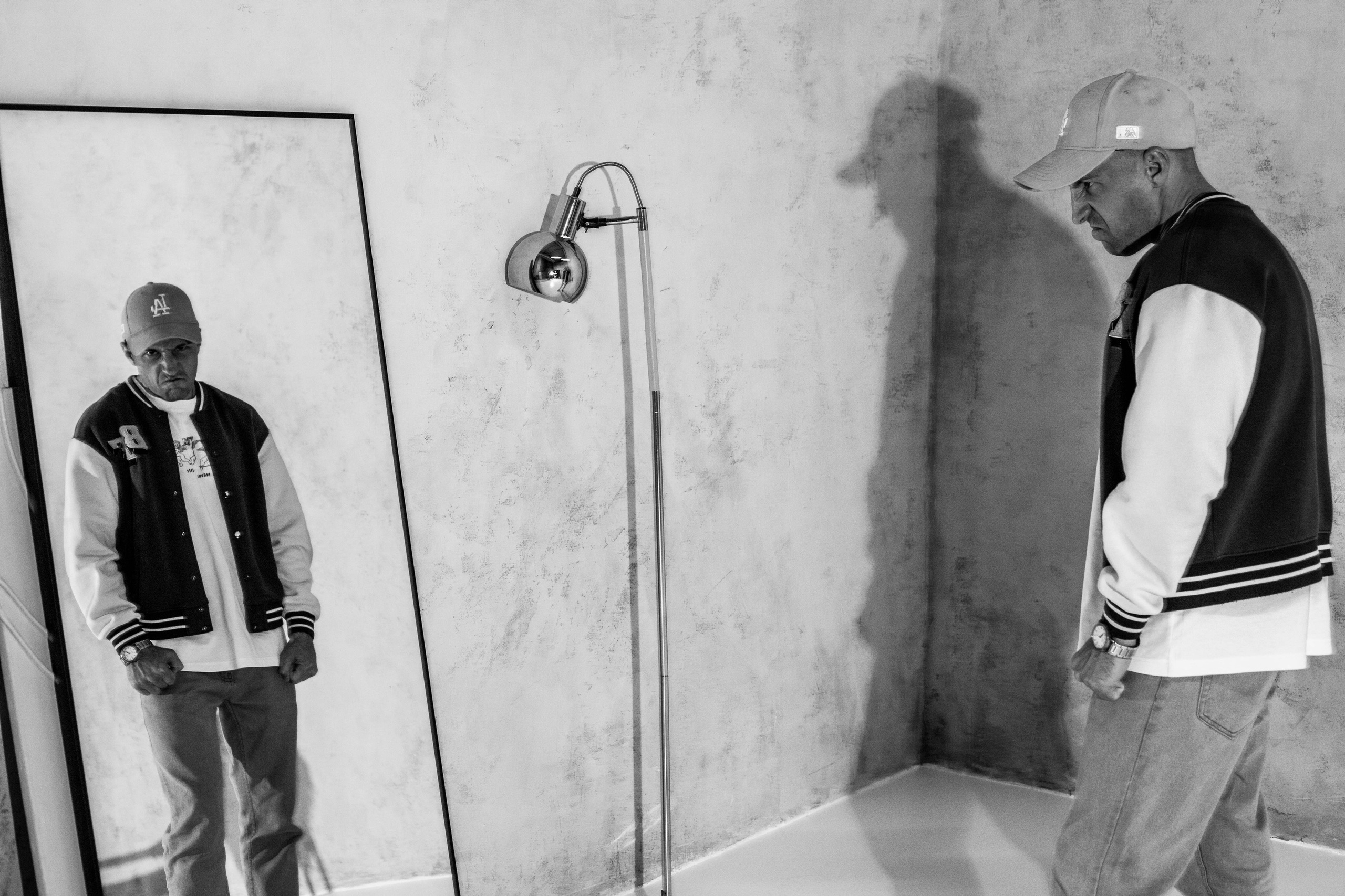 Студия. Уличный фотограф Города N