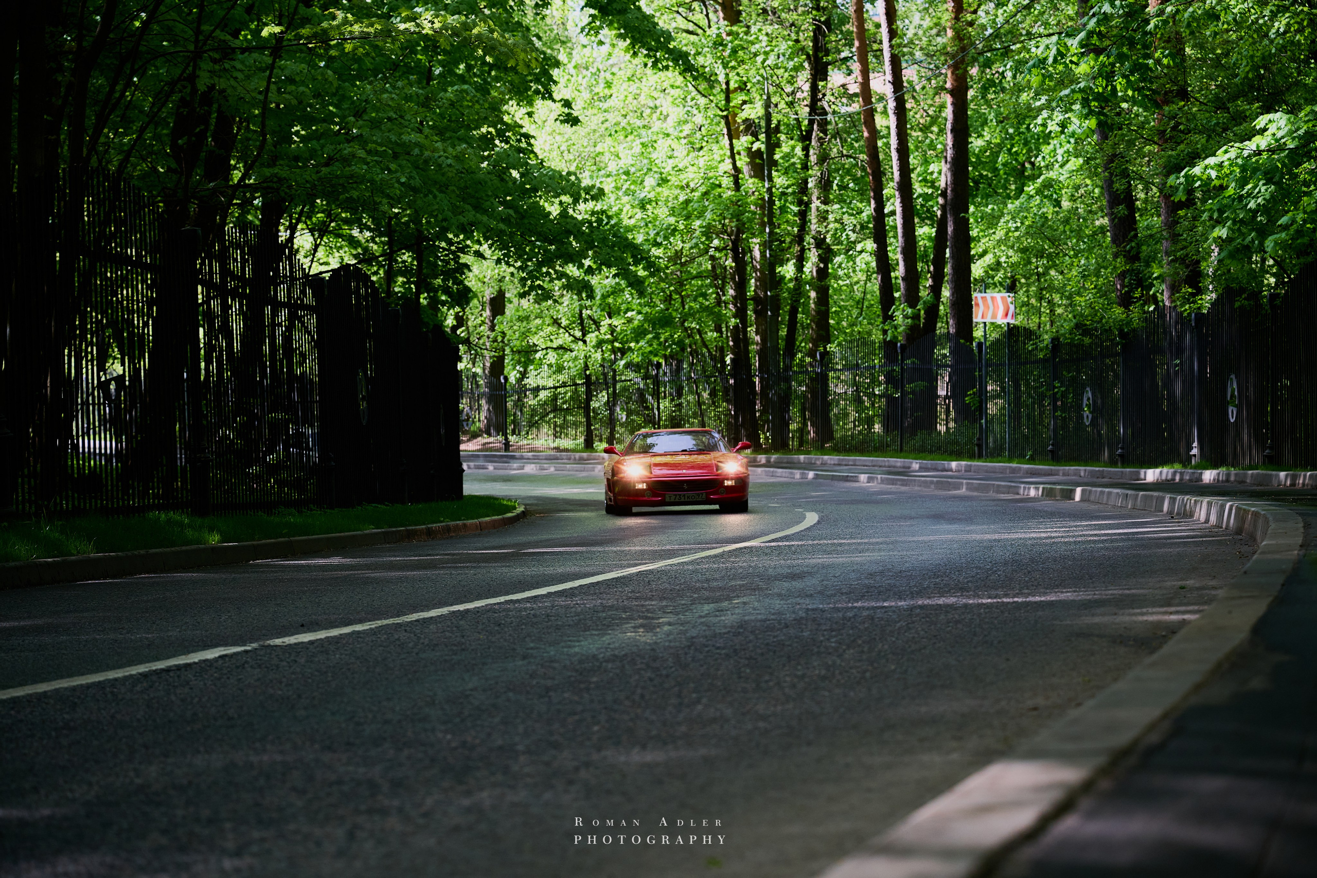 Ferrari 355 GTS. Фотограф Роман Адлер