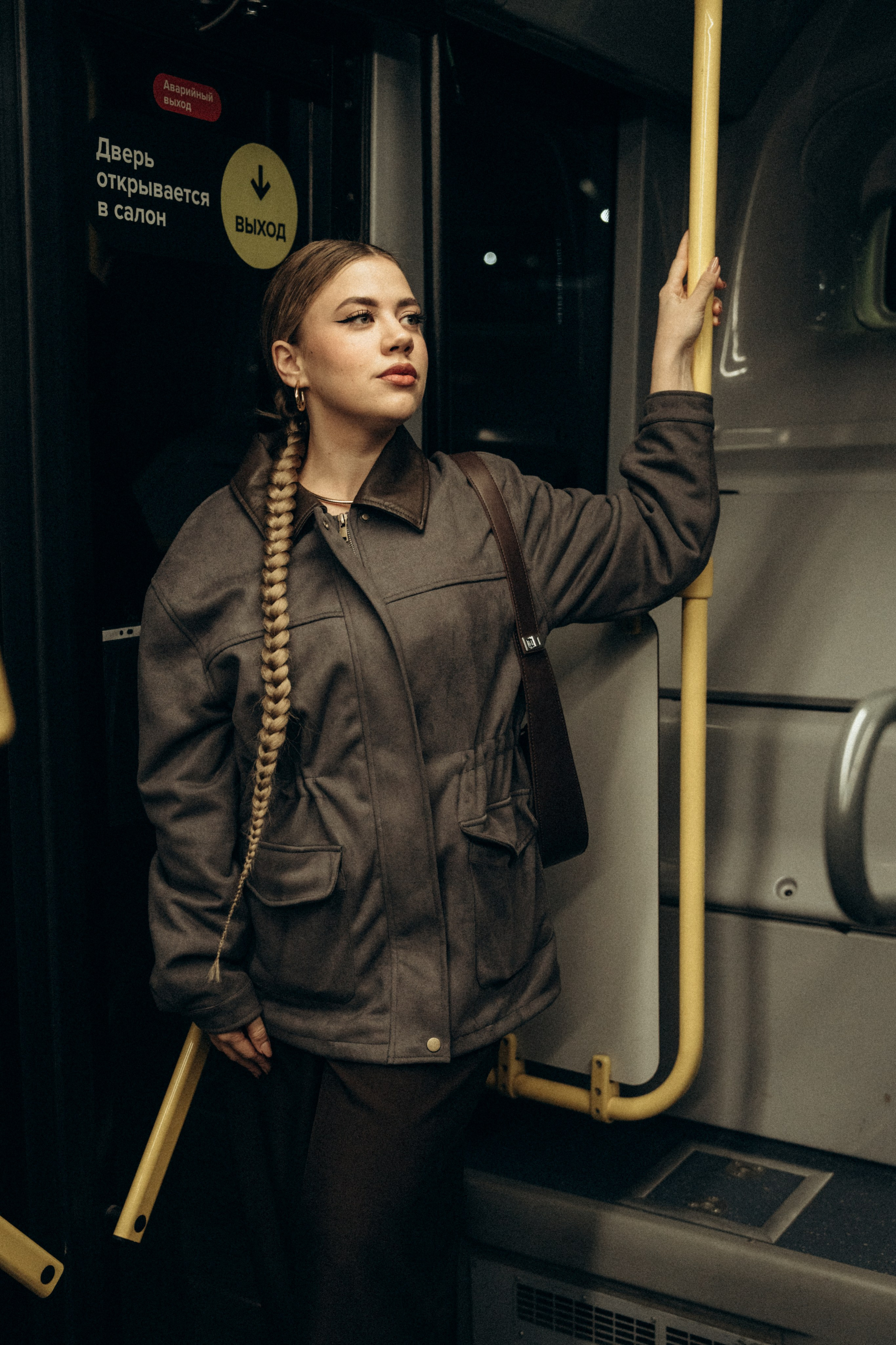 В автобусе. Фотограф и видеограф в Тюмени Екатерина Чернецкая