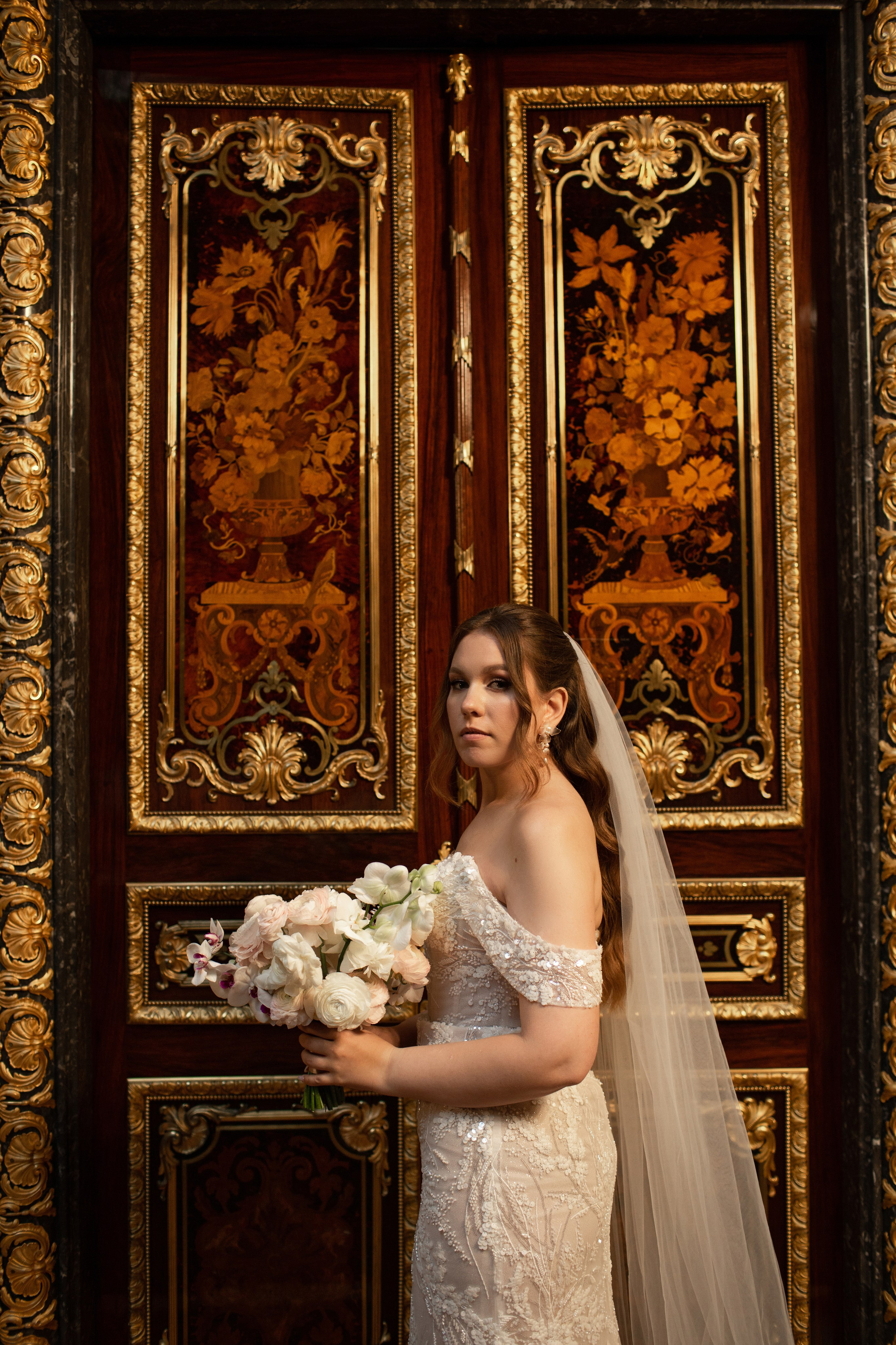 Свадебная фотосессия в Петербурге. Свадебный фотограф Кирилл Белый