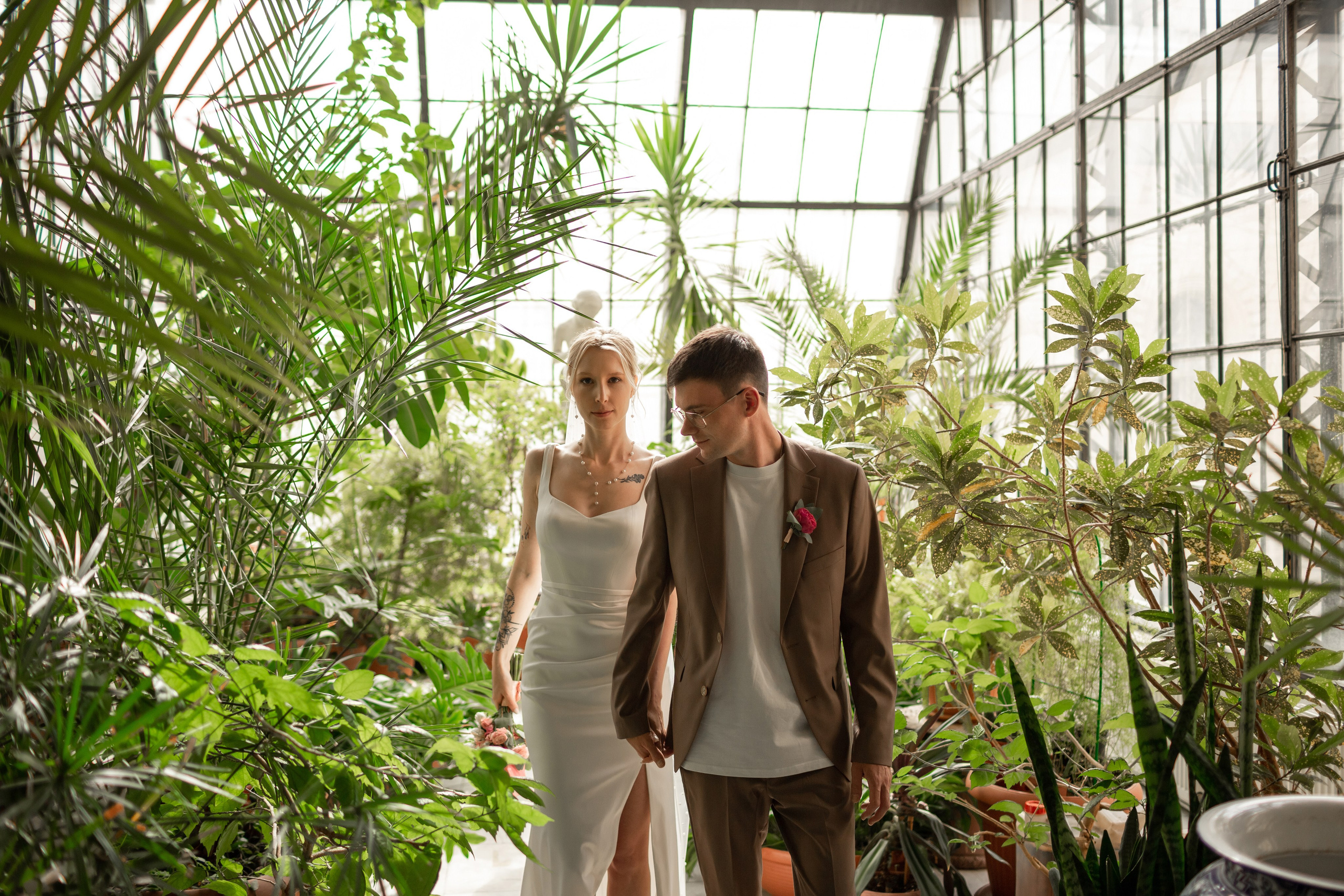 Свадебная фотосессия во дворцах Петербурга. Свадебный фотограф Кирилл Белый