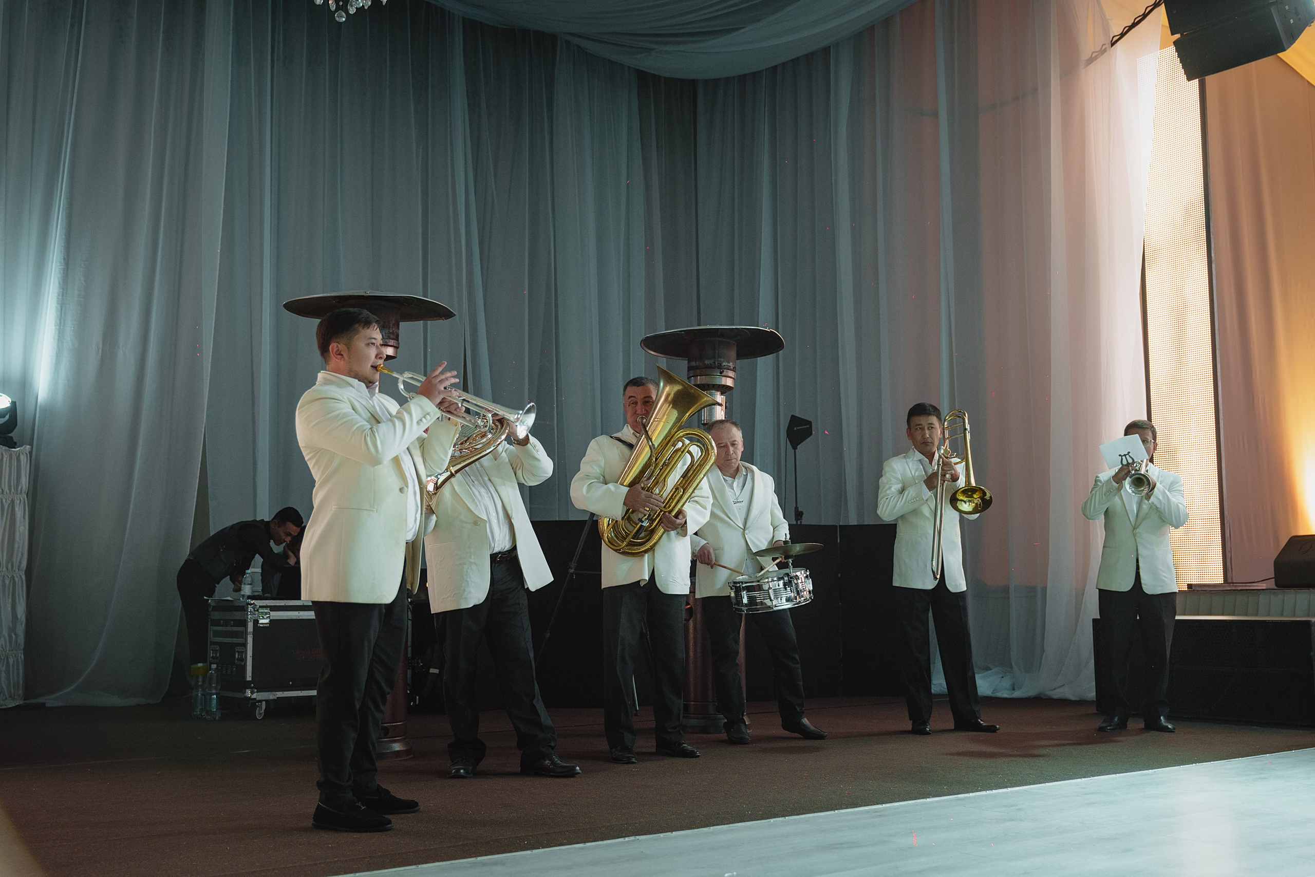 Презентация новой моделей JAC JS8. Фотограф TAULAN_1