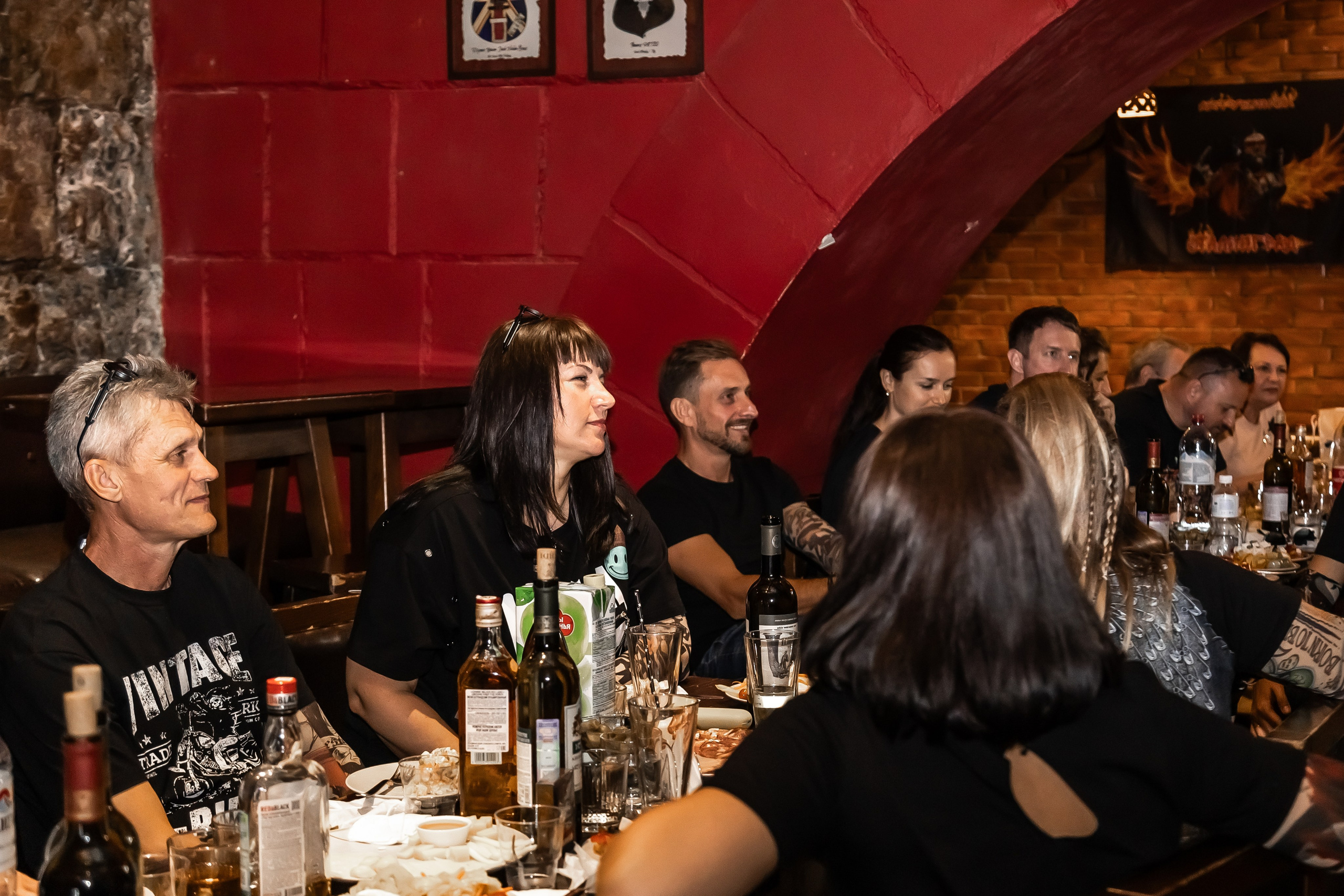 День Рождения Алексея в баре «Белая Лошадь». Фотограф в Волгограде Норченко Светлана