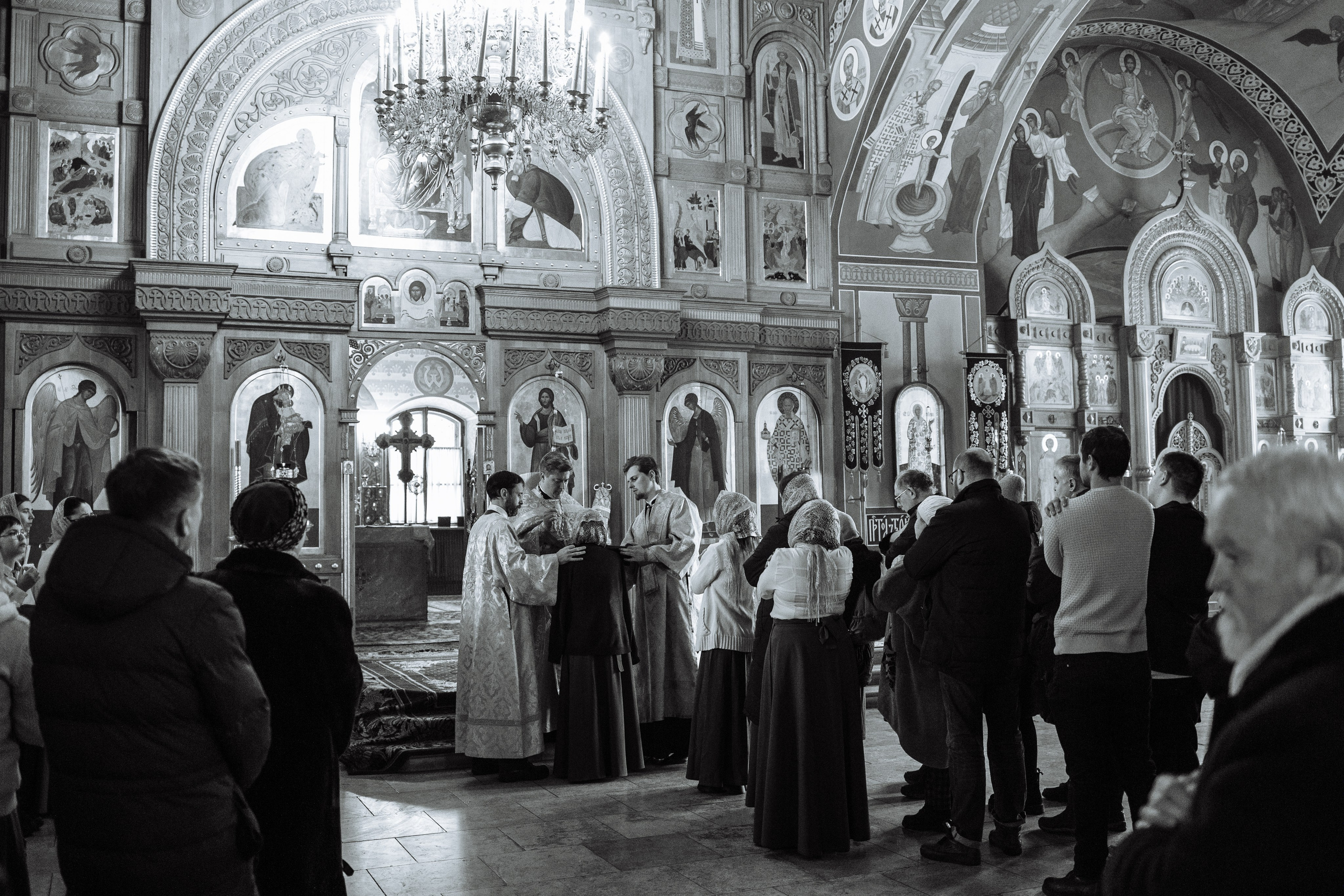 Служба Григория, митрополита, управляющего делами Московской Патриархии. Семейный фотограф Николаева Ольга