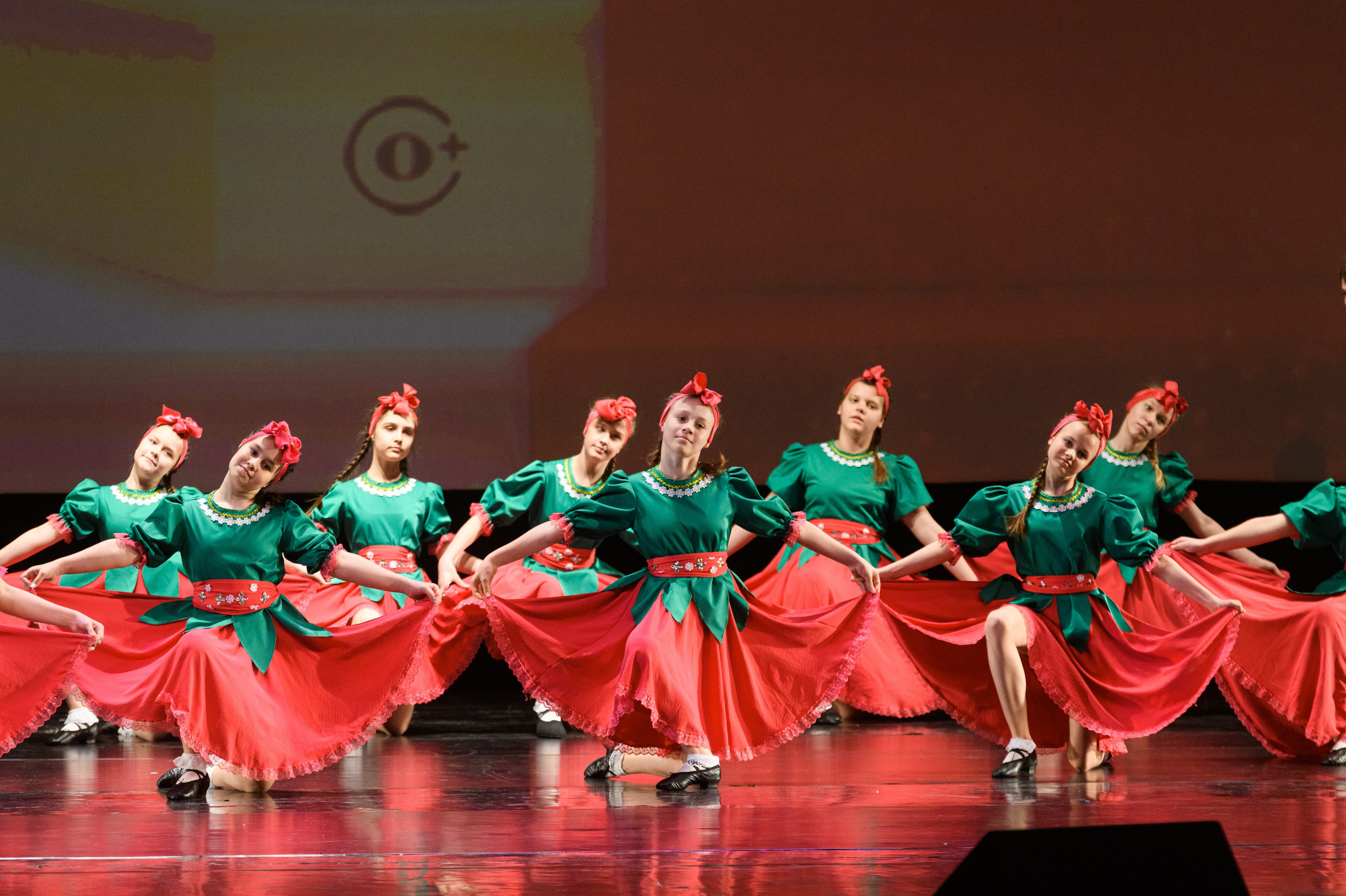 23 апреля, часть 1, БКЗ Октябрьский, г. Санкт-Петербург. Золотое яблочко