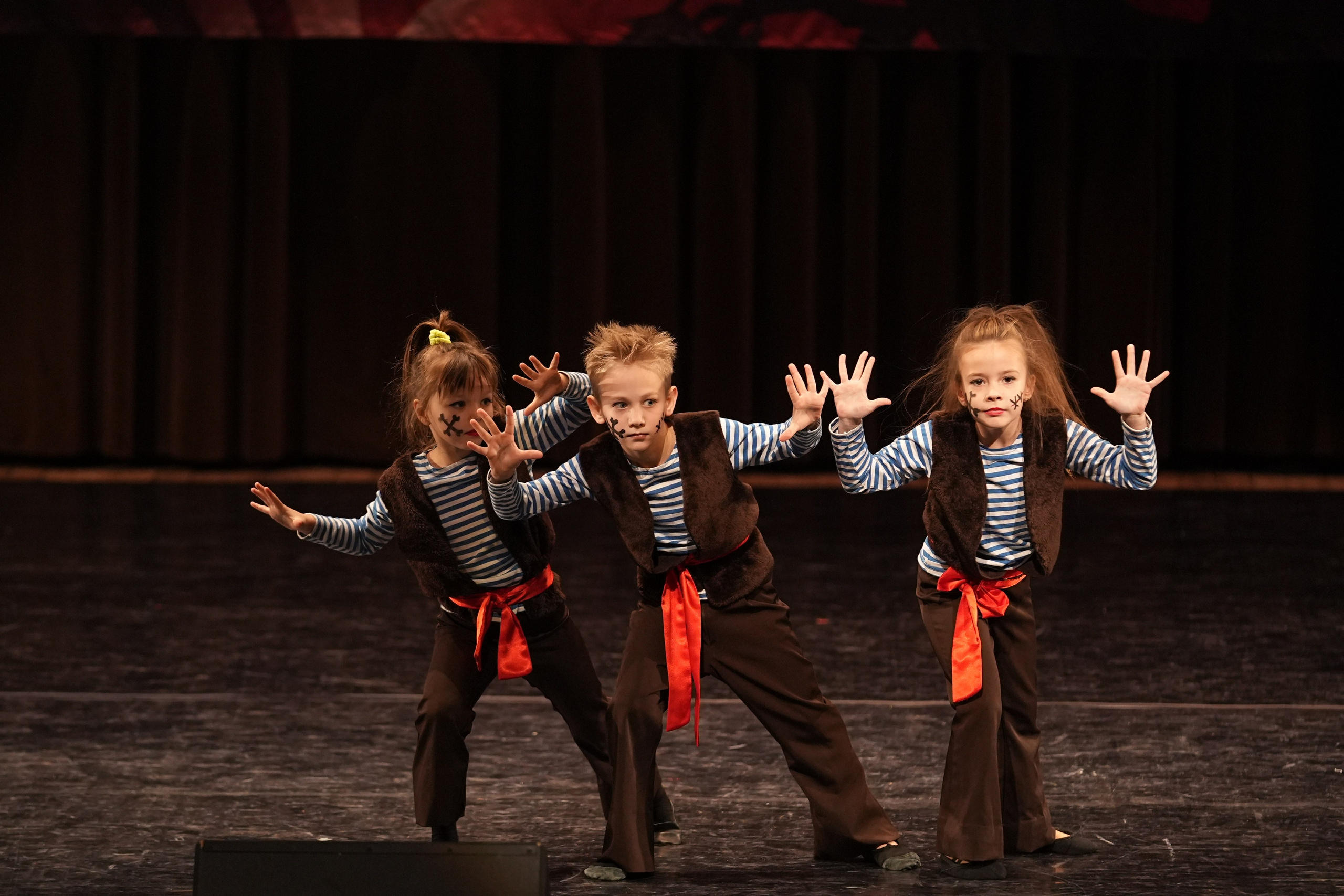 7 декабря, блок 2, г. Москва. Золотое яблочко