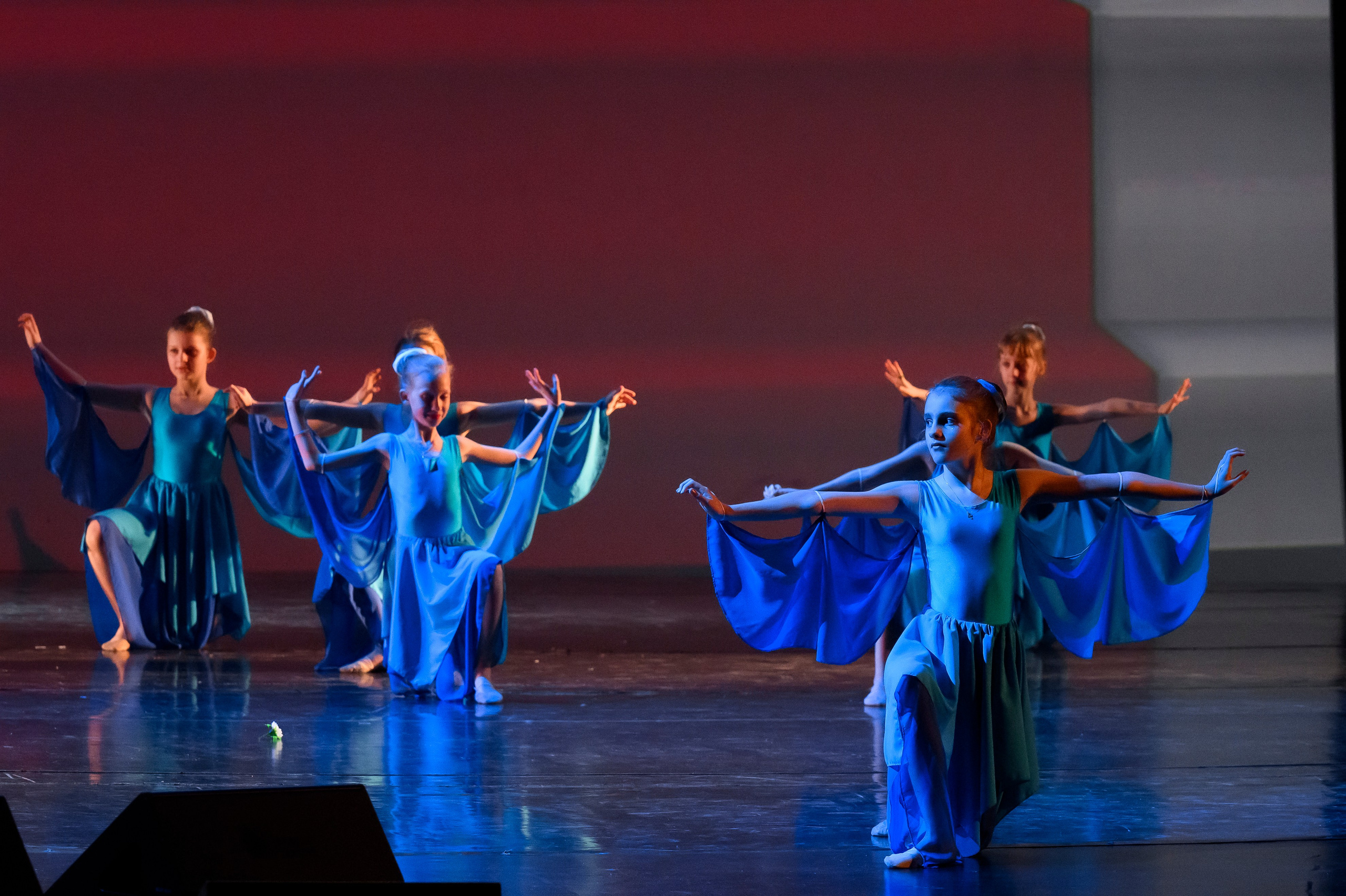 23 апреля, часть 2, БКЗ Октябрьский, г. Санкт-Петербург. Золотое яблочко