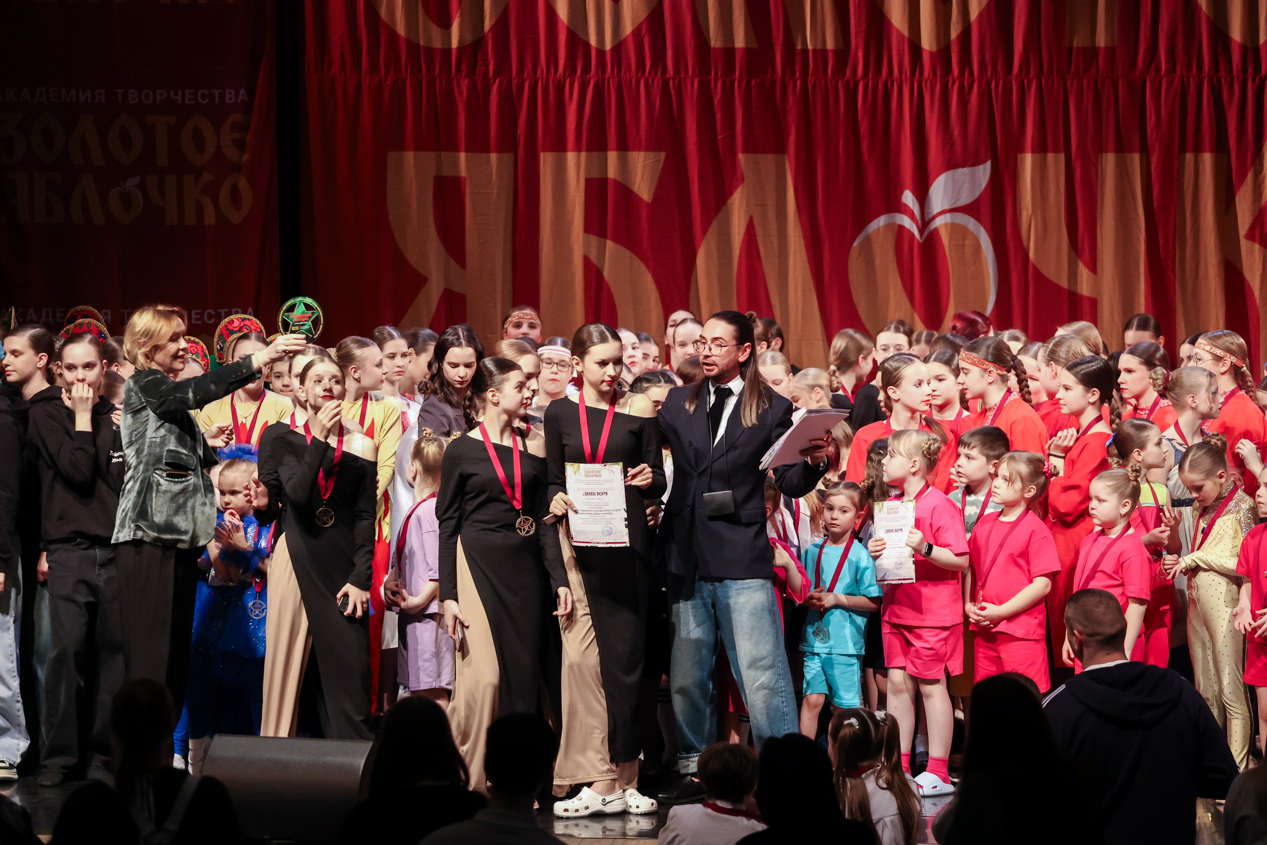 12 апреля, блок 1, г. Москва. Золотое яблочко