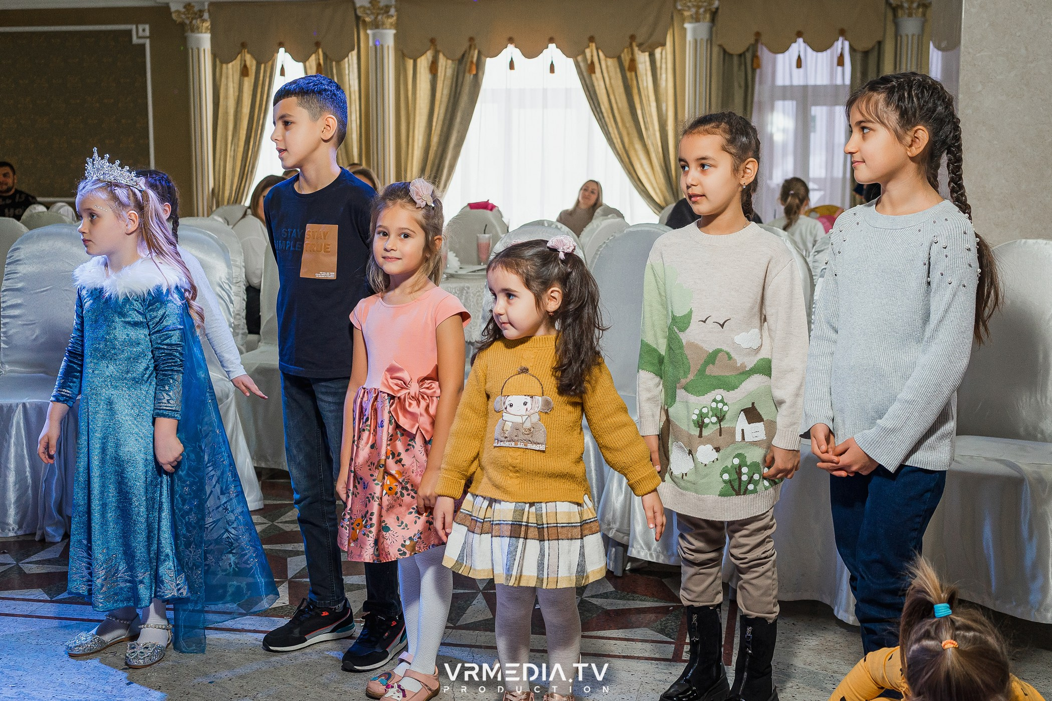 ХОЛОДНОЕ СЕРДЦЕ в ресторане «Империя»