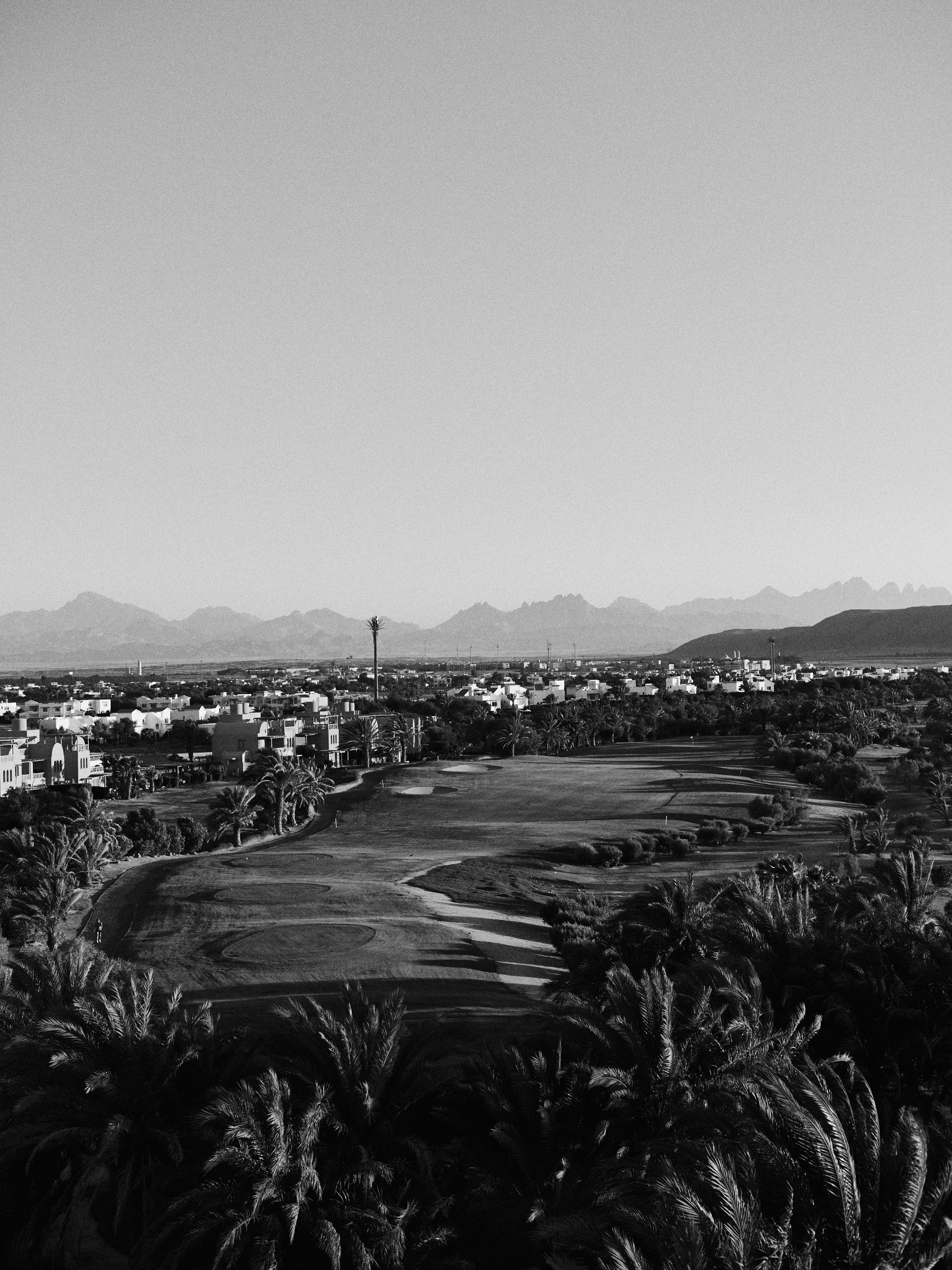 B&W. Jorgis — фотограф в Хургаде / обучение фотографии