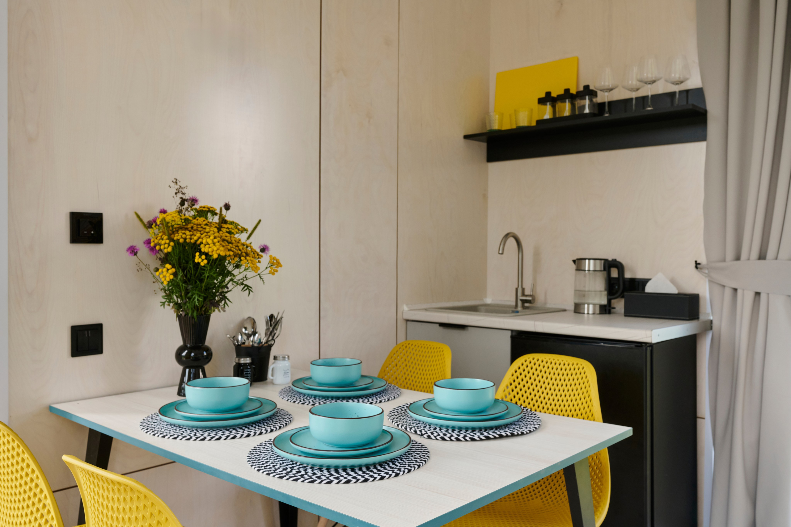 Модульный дом у Оки: интерьер и экстерьер — кейс | Свободный продакшн. Интерьерный и архитектурный фотограф Москва и МО. Свободный Роман