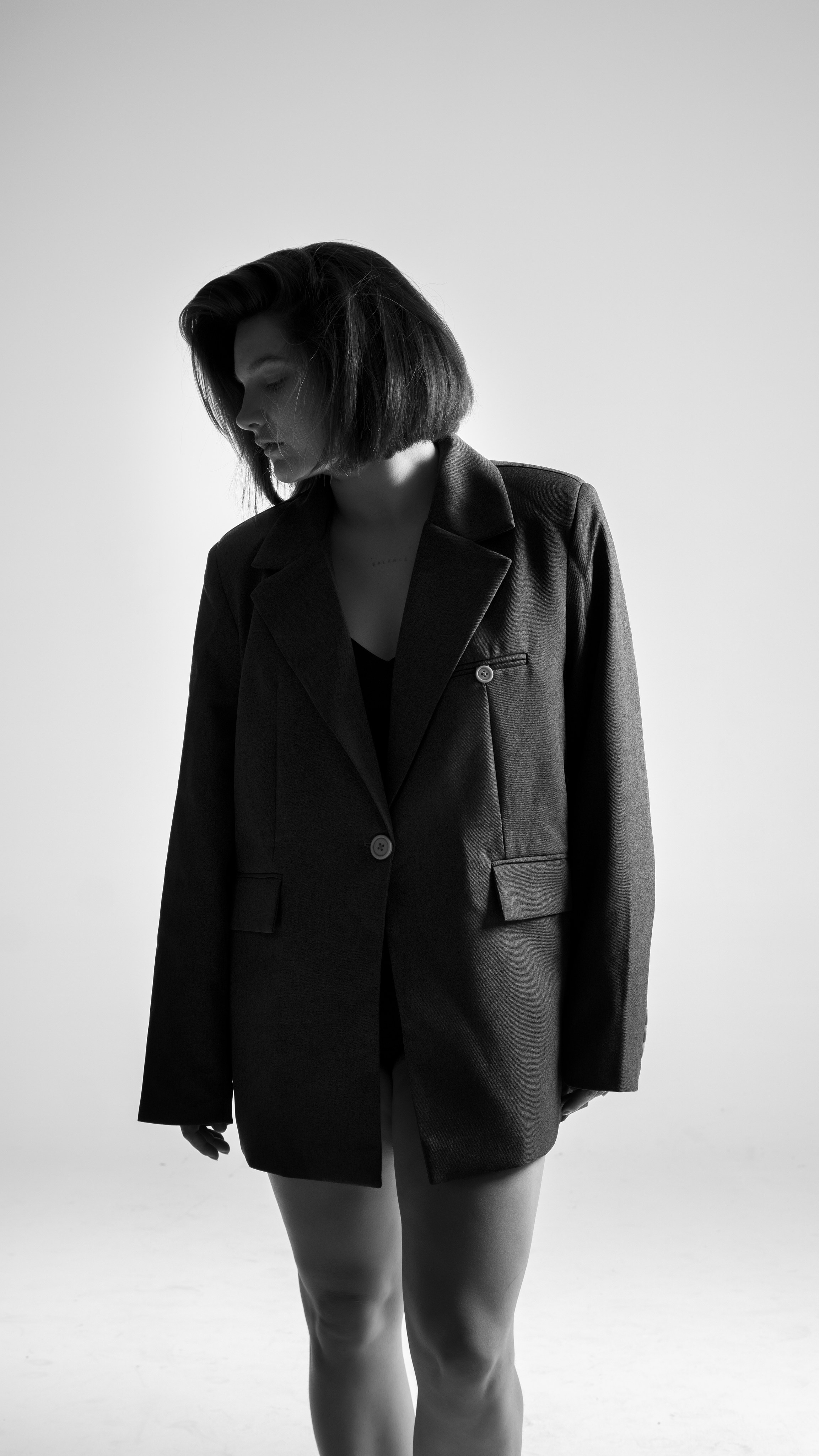 Женские студийные портреты. Главная