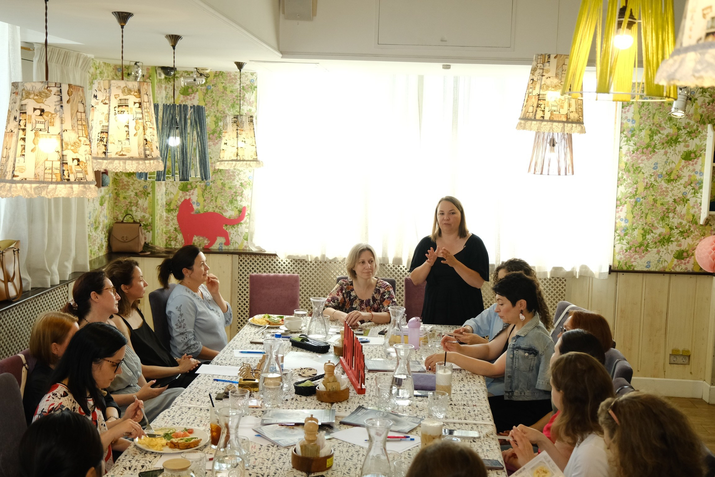 Сообщество| Мир Бизнес Мам | PRO_ЛАНЧ. Индивидуальная фотосъёмка в Москве. Фотограф Василиса Тарасова