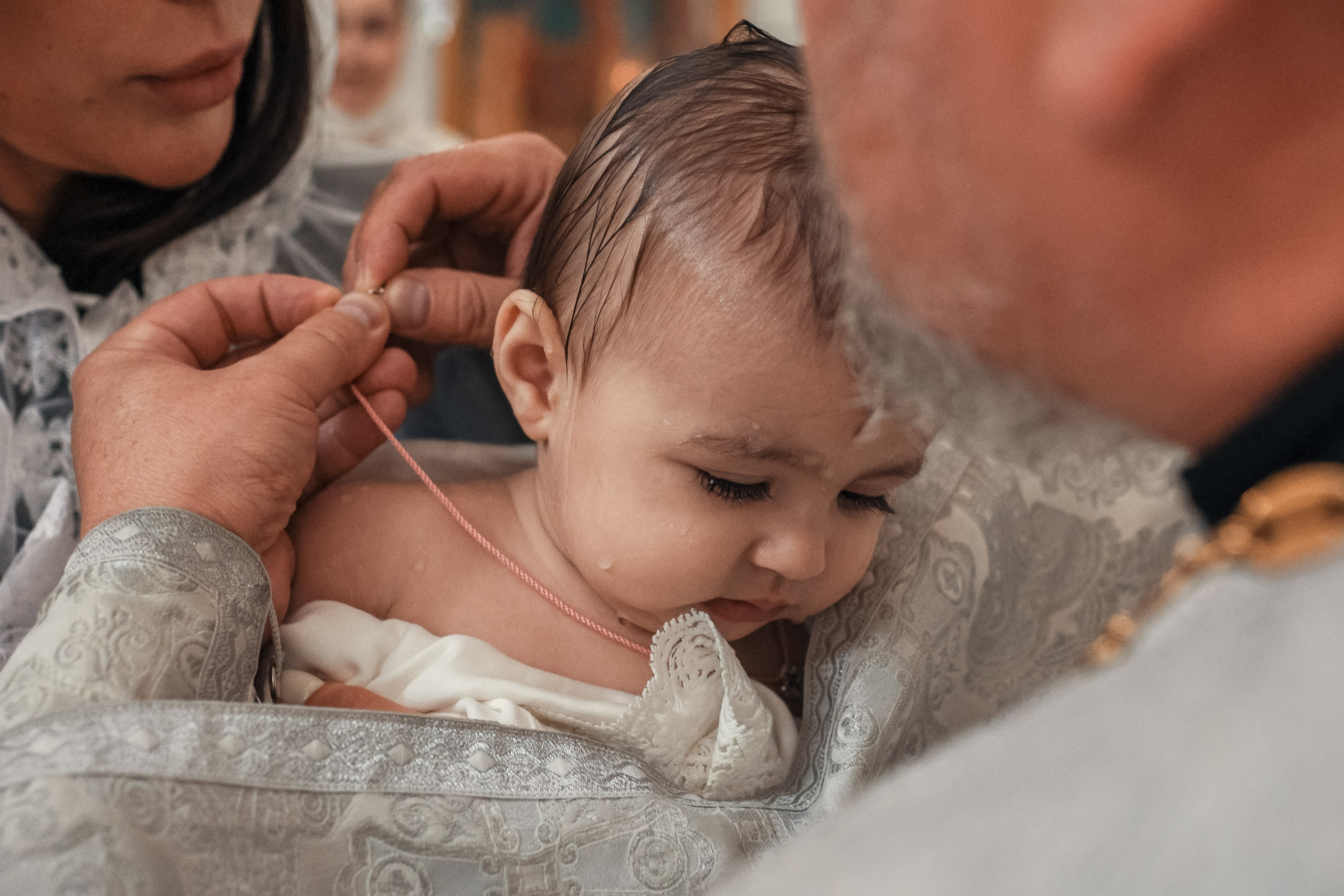 Крещение в Храме Даниила Московского Метрогородке. Профессиональный фотограф в Москве и Мо Мария Шантарёва