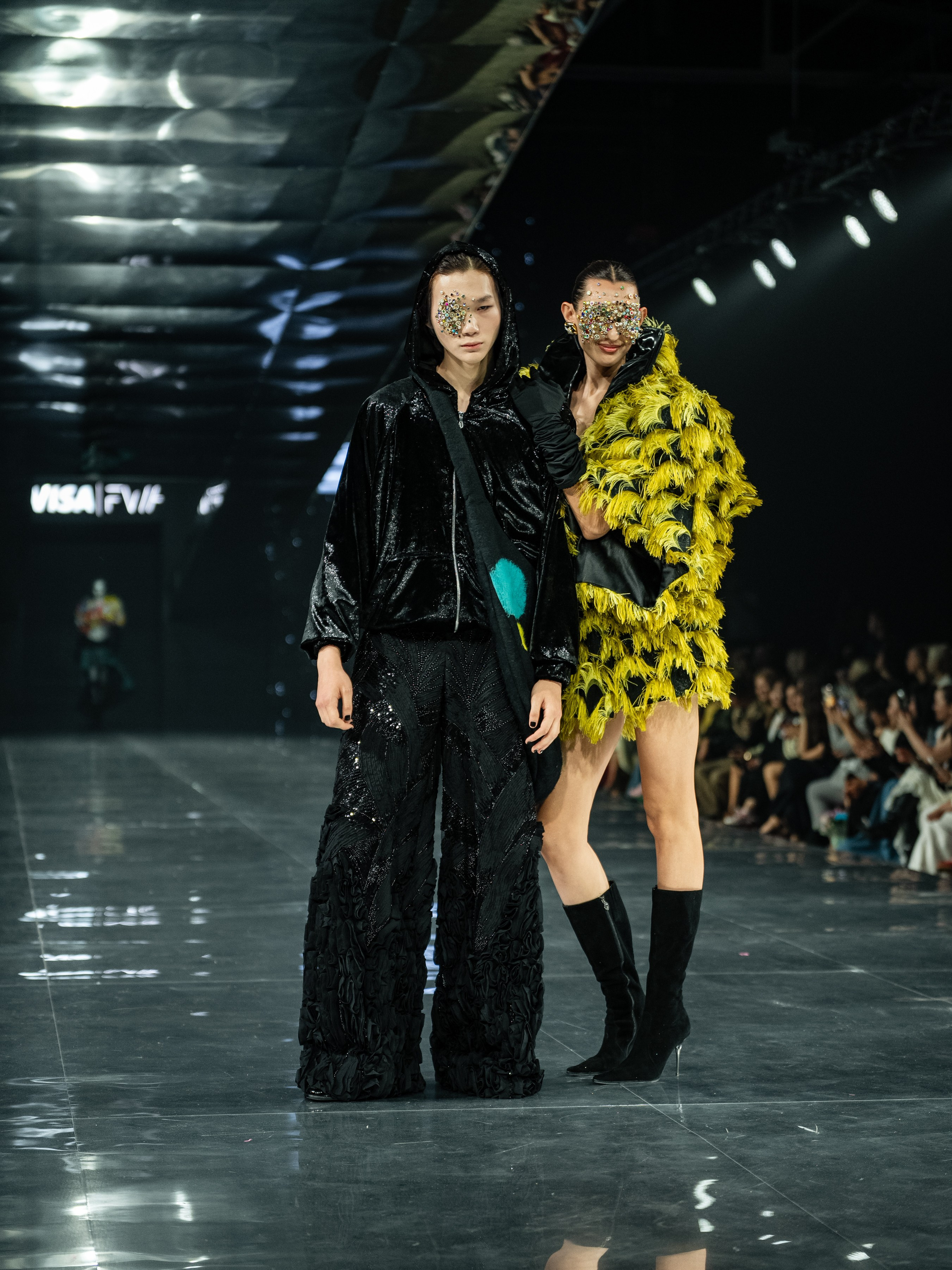 Visa Fashion Week YESYES. Сайт Алматинского НЮ АРТ, будуар и фэшн фотографа Дениса Карпенко