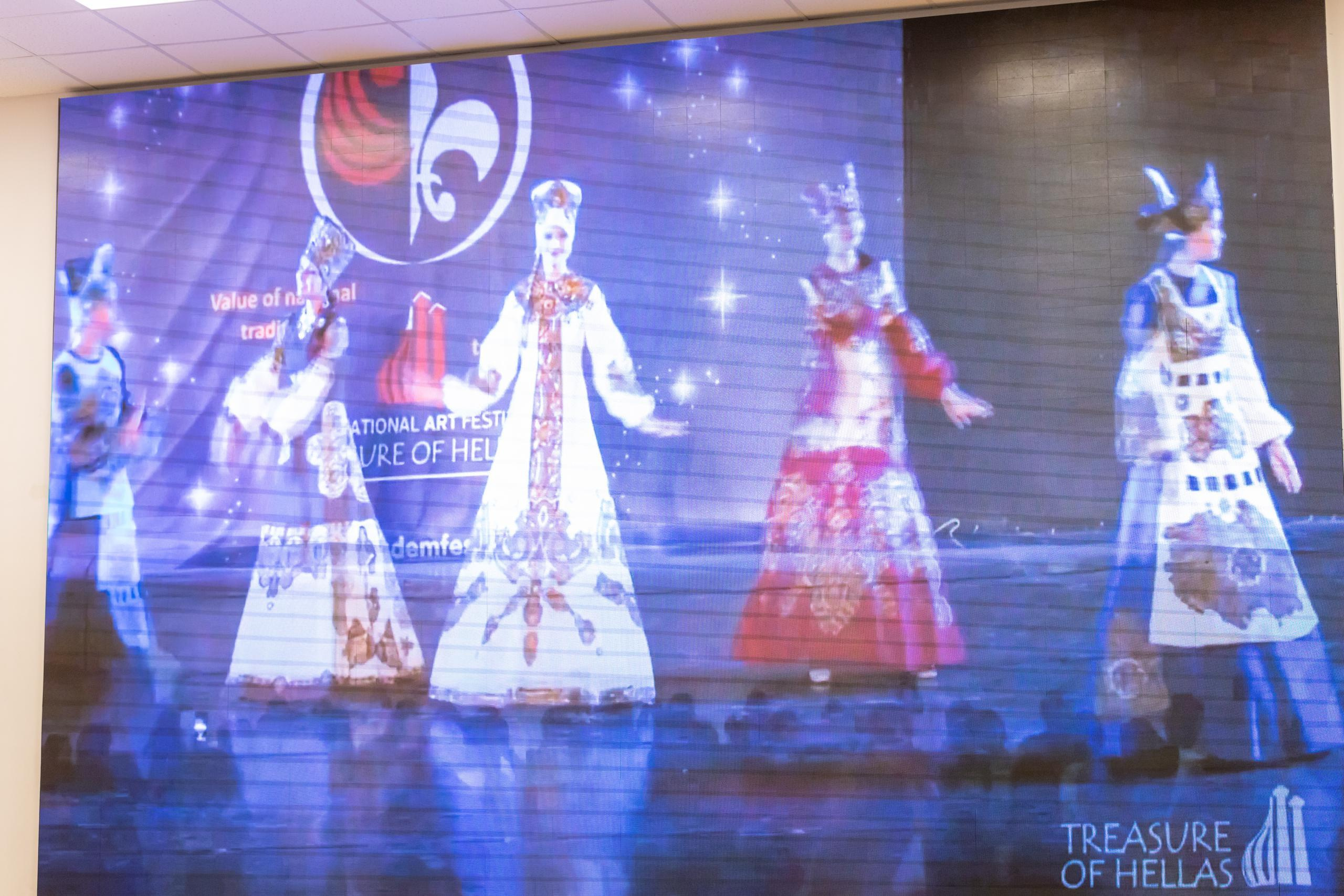 Репортаж 70-200 f2.8 Tamron g2. Показ театр моды «Стиль» («Style» город Тула). Фотограф в Туле Крупский АнДРей. Фотостудия «КАДР71» в Туле