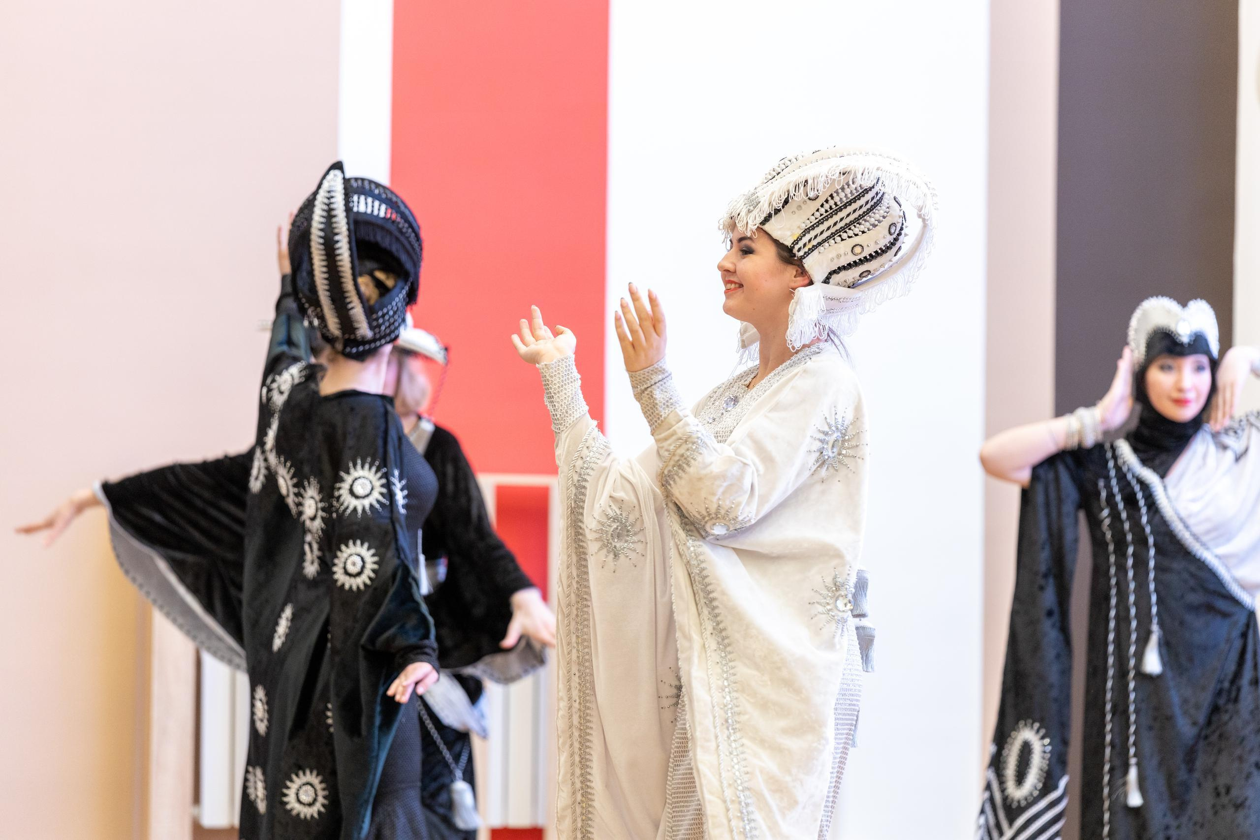 Репортаж 70-200 f2.8 Tamron g2. Показ театр моды «Стиль» («Style» город Тула). Фотограф в Туле Крупский АнДРей. Фотостудия «КАДР71» в Туле