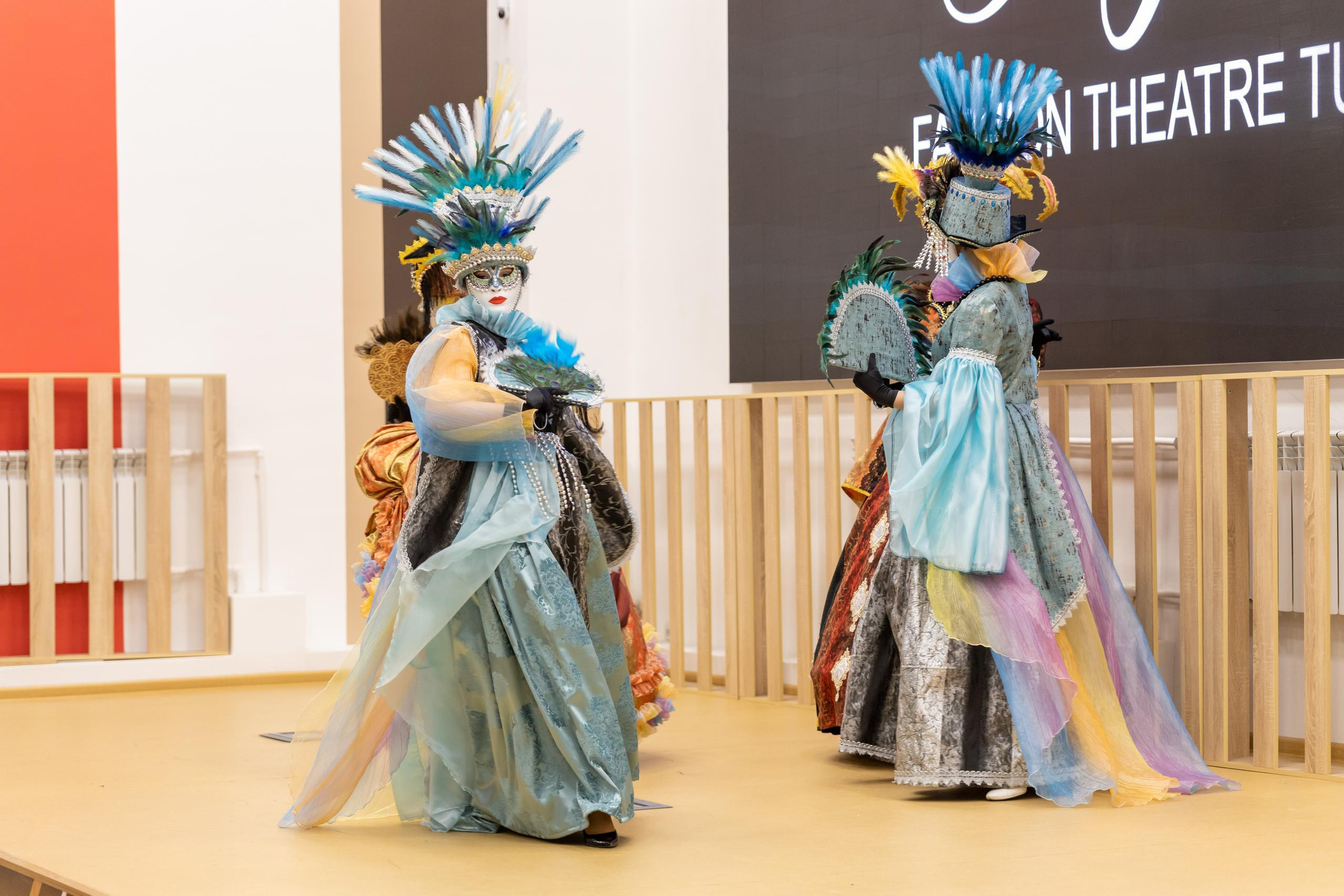 Репортаж 70-200 f2.8 Tamron g2. Показ театр моды «Стиль» («Style» город Тула). Фотограф в Туле Крупский АнДРей. Фотостудия «КАДР71» в Туле