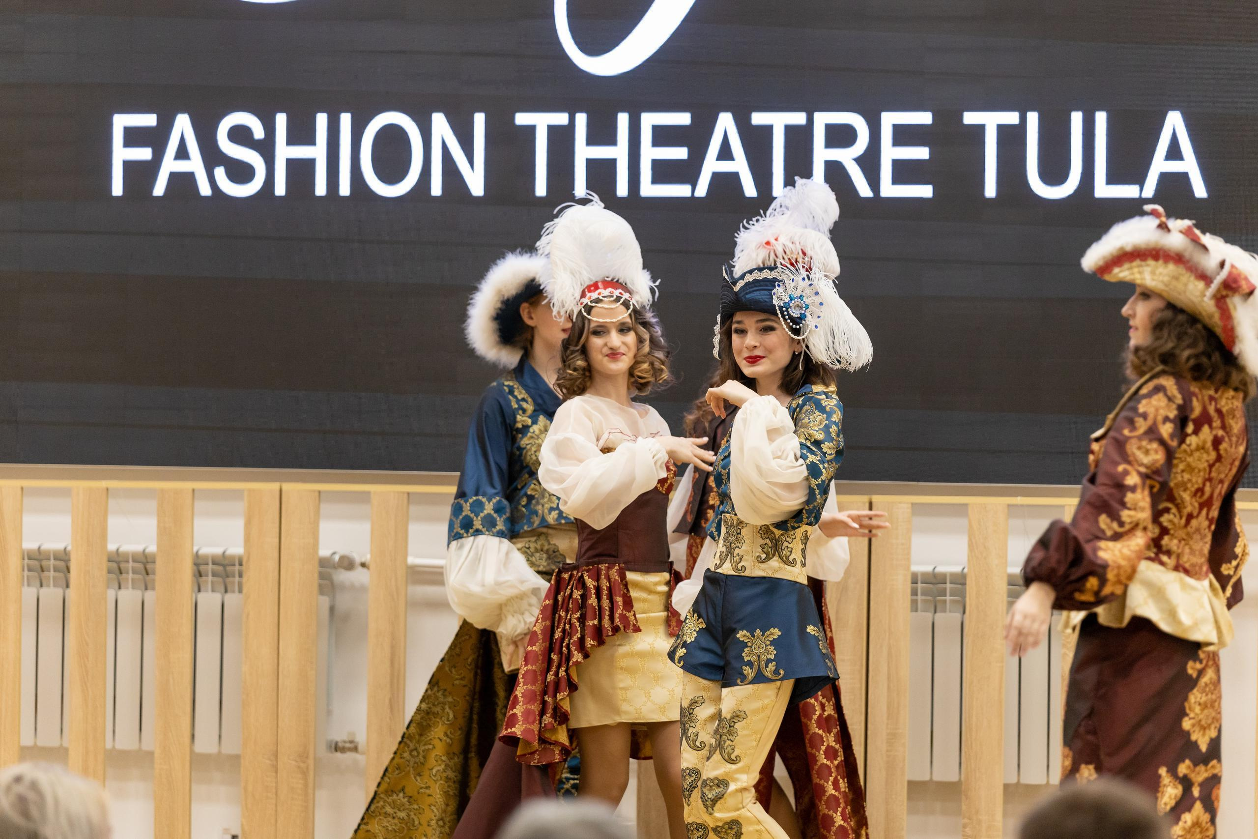 Репортаж 70-200 f2.8 Tamron g2. Показ театр моды «Стиль» («Style» город Тула). Фотограф в Туле Крупский АнДРей. Фотостудия «КАДР71» в Туле