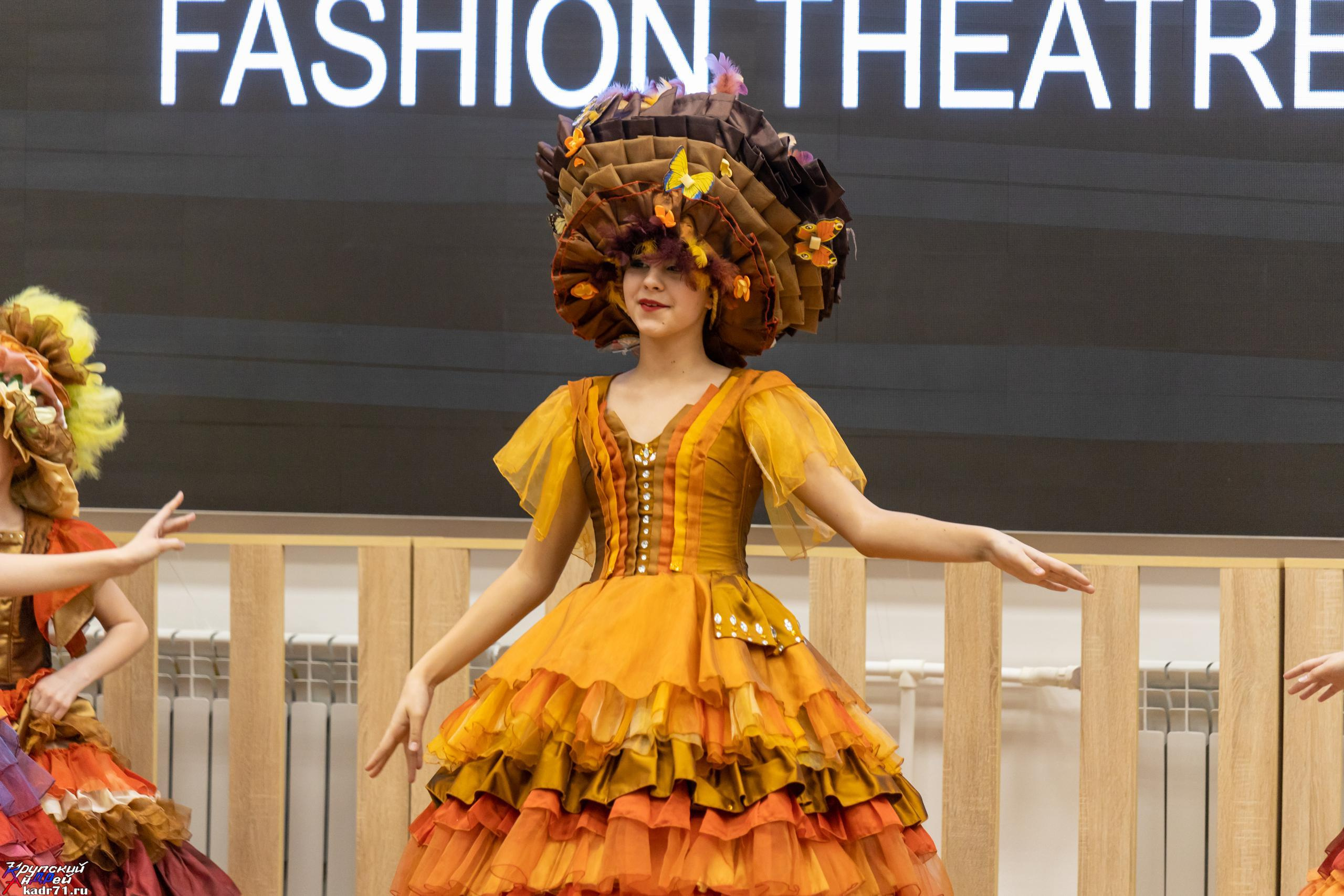 Репортаж 70-200 f2.8 Tamron g2. Показ театр моды «Стиль» («Style» город Тула). Фотограф в Туле Крупский АнДРей. Фотостудия «КАДР71» в Туле