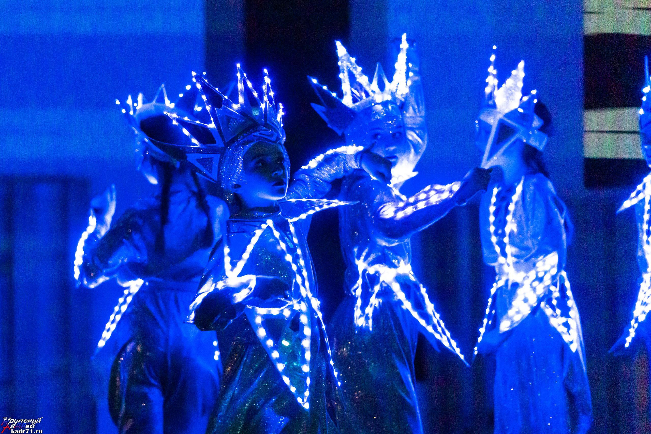 Репортаж 70-200 f2.8 Tamron g2. Показ театр моды «Стиль» («Style» город Тула). Фотограф в Туле Крупский АнДРей. Фотостудия «КАДР71» в Туле