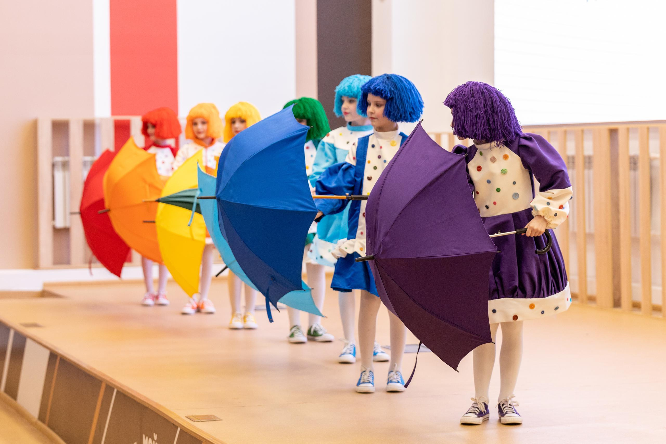 Репортаж 70-200 f2.8 Tamron g2. Показ театр моды «Стиль» («Style» город Тула). Фотограф в Туле Крупский АнДРей. Фотостудия «КАДР71» в Туле