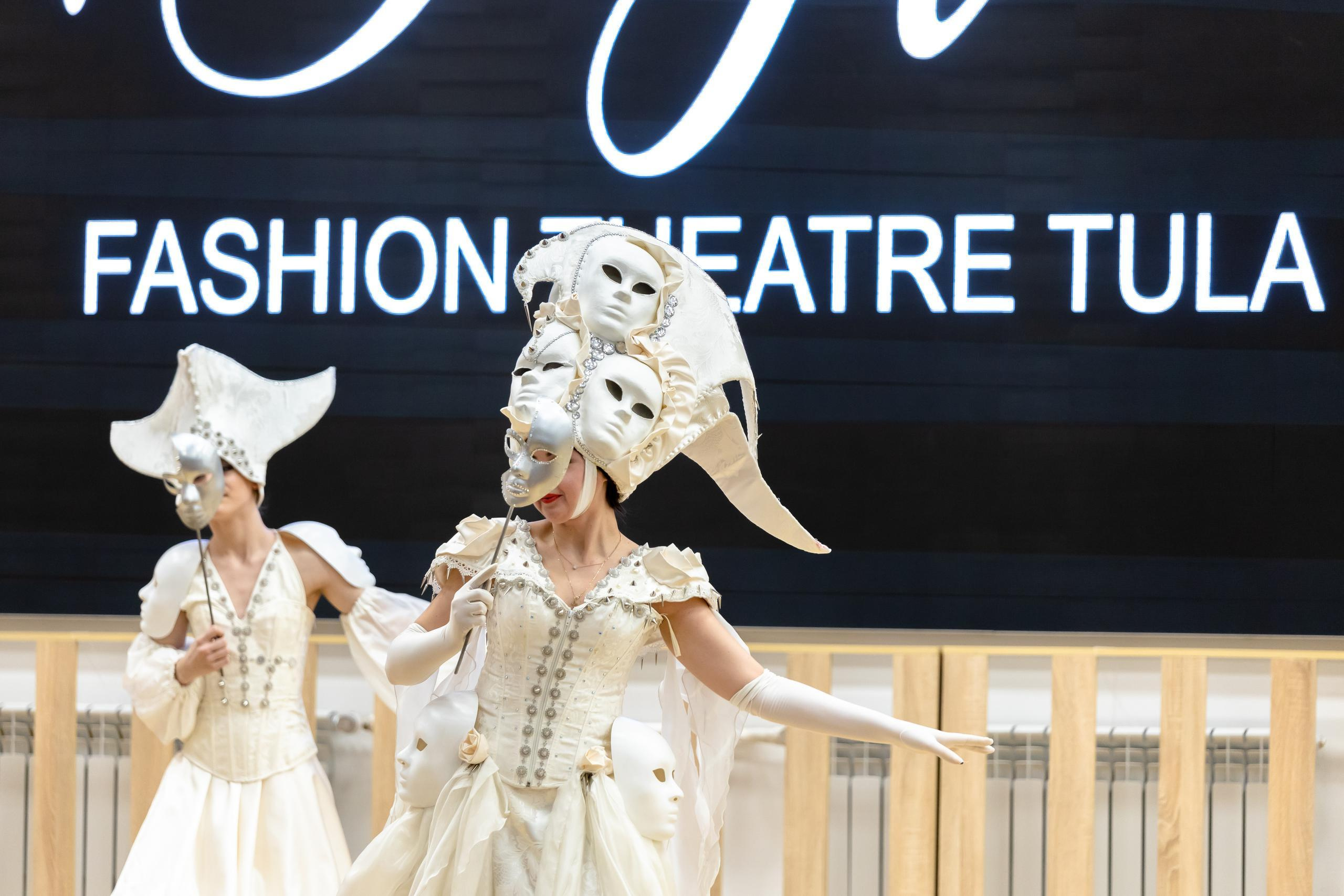 Репортаж 70-200 f2.8 Tamron g2. Показ театр моды «Стиль» («Style» город Тула). Фотограф в Туле Крупский АнДРей. Фотостудия «КАДР71» в Туле