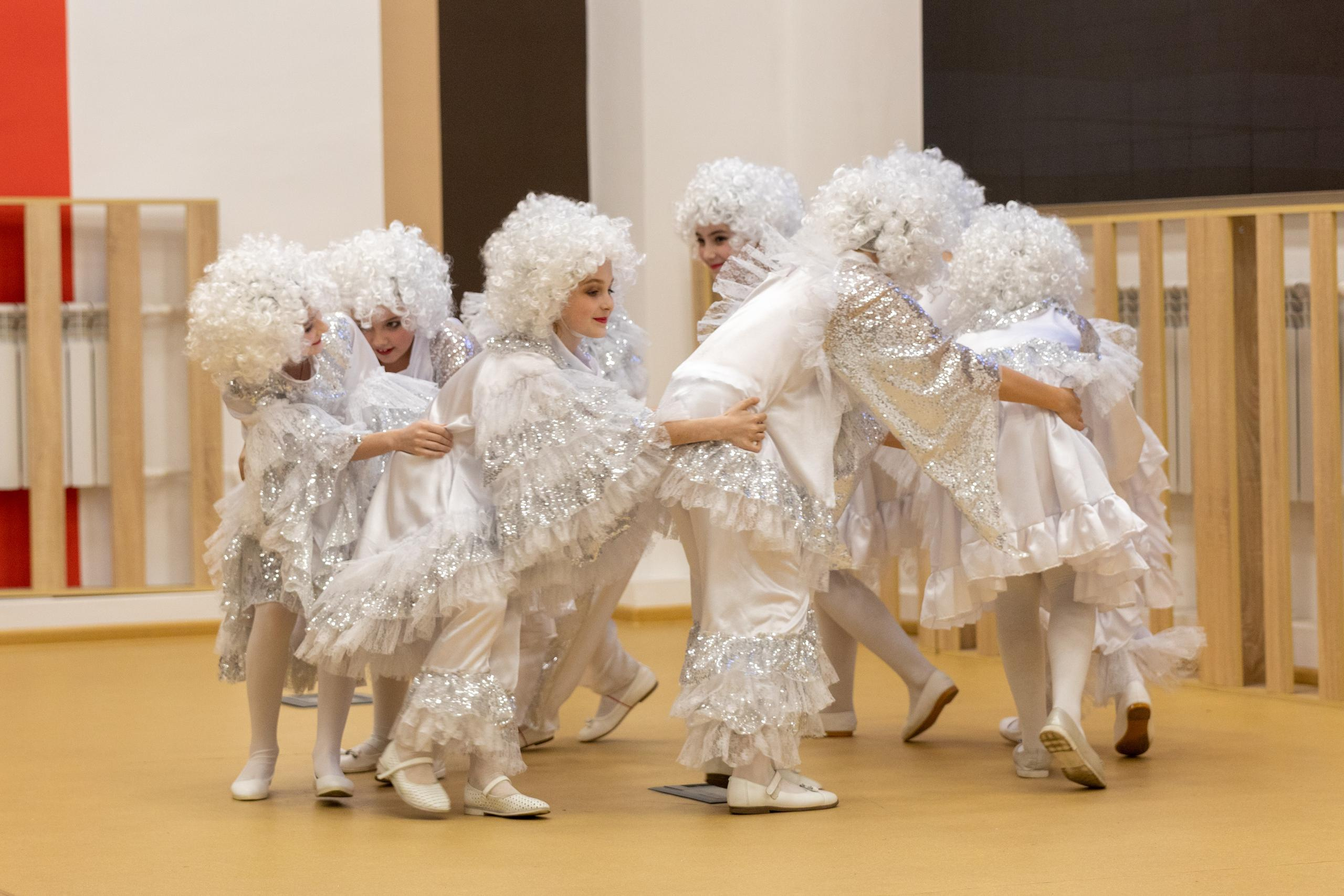 Репортаж 70-200 f2.8 Tamron g2. Показ театр моды «Стиль» («Style» город Тула). Фотограф в Туле Крупский АнДРей. Фотостудия «КАДР71» в Туле