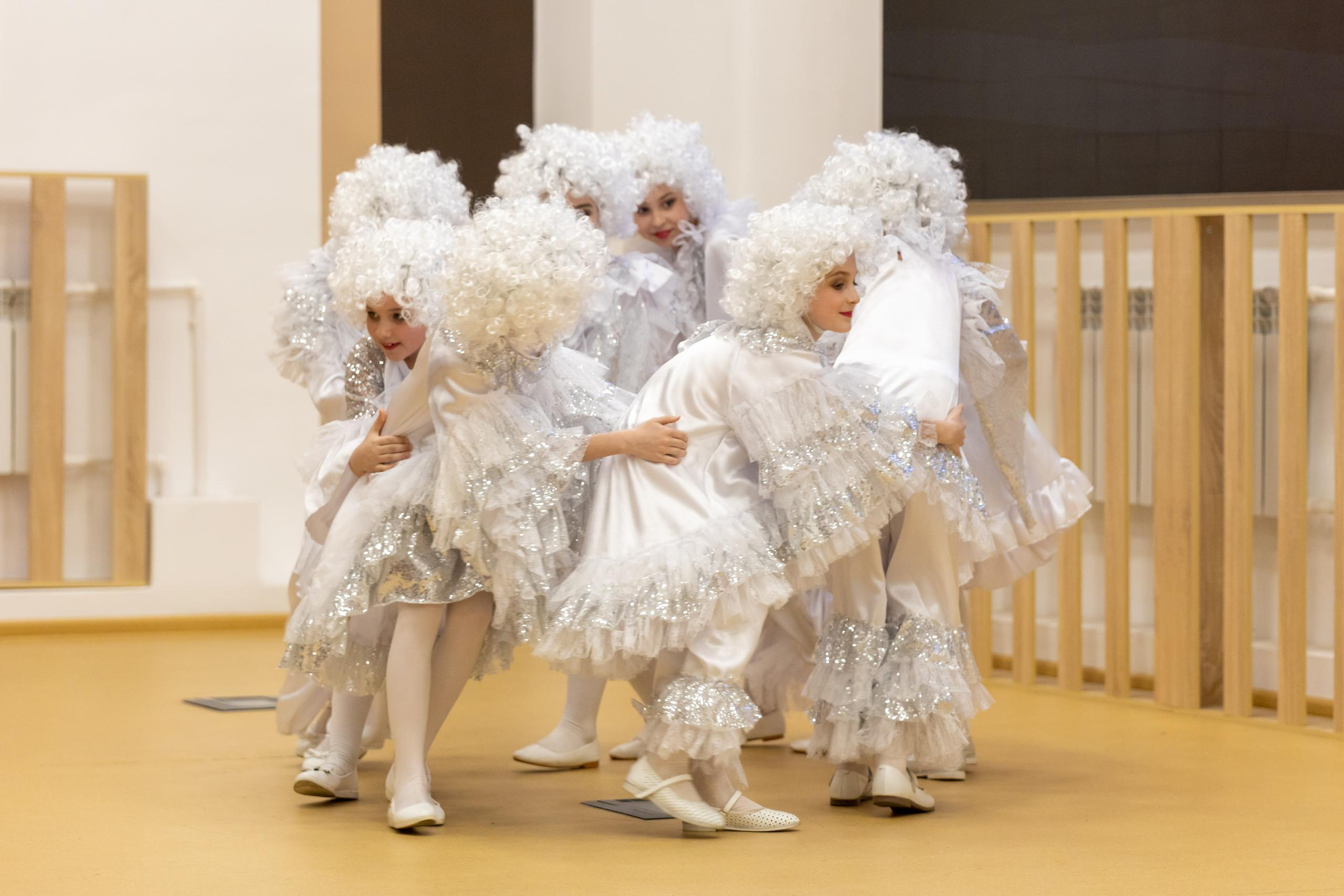 Репортаж 70-200 f2.8 Tamron g2. Показ театр моды «Стиль» («Style» город Тула). Фотограф в Туле Крупский АнДРей. Фотостудия «КАДР71» в Туле