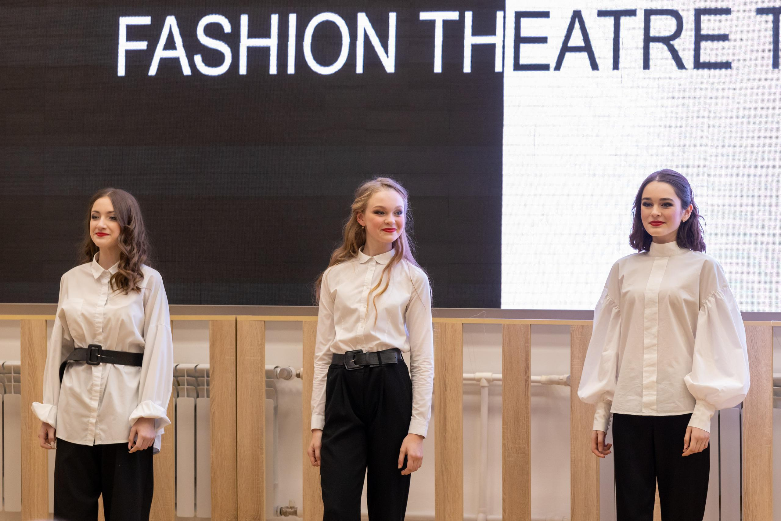 Репортаж 70-200 f2.8 Tamron g2. Показ театр моды «Стиль» («Style» город Тула). Фотограф в Туле Крупский АнДРей. Фотостудия «КАДР71» в Туле