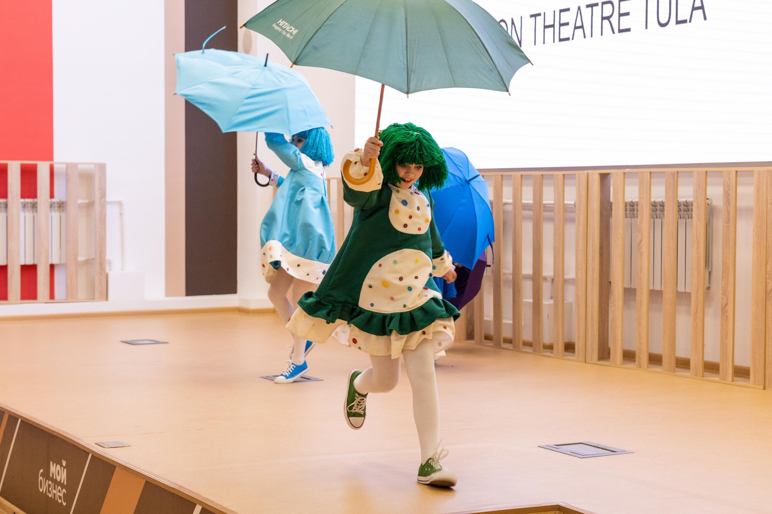 Репортаж 70-200 f2.8 Tamron g2. Показ театр моды «Стиль» («Style» город Тула). Фотограф в Туле Крупский АнДРей. Фотостудия «КАДР71» в Туле