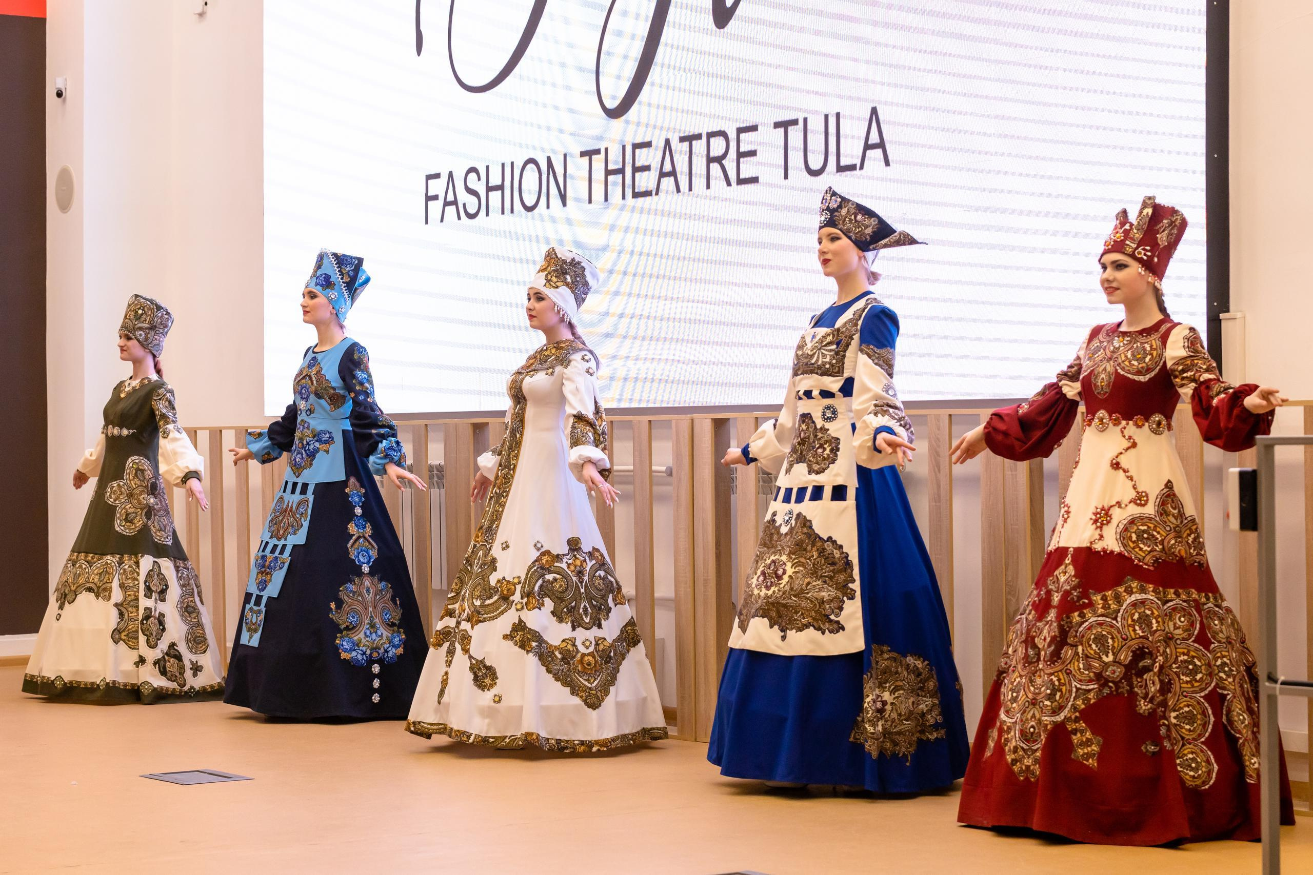 Репортаж 70-200 f2.8 Tamron g2. Показ театр моды «Стиль» («Style» город Тула). Фотограф в Туле Крупский АнДРей. Фотостудия «КАДР71» в Туле