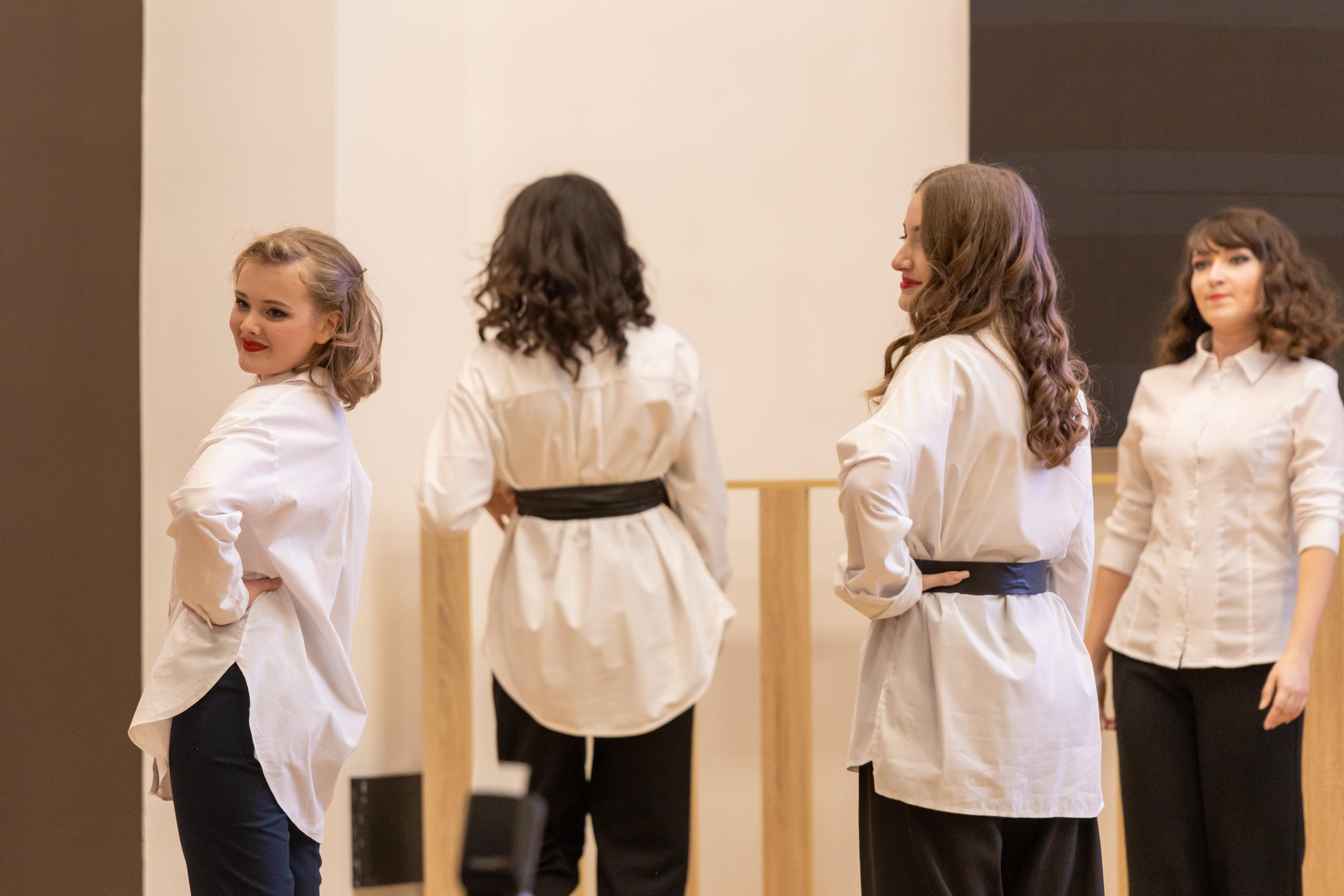 Репортаж 70-200 f2.8 Tamron g2. Показ театр моды «Стиль» («Style» город Тула). Фотограф в Туле Крупский АнДРей. Фотостудия «КАДР71» в Туле