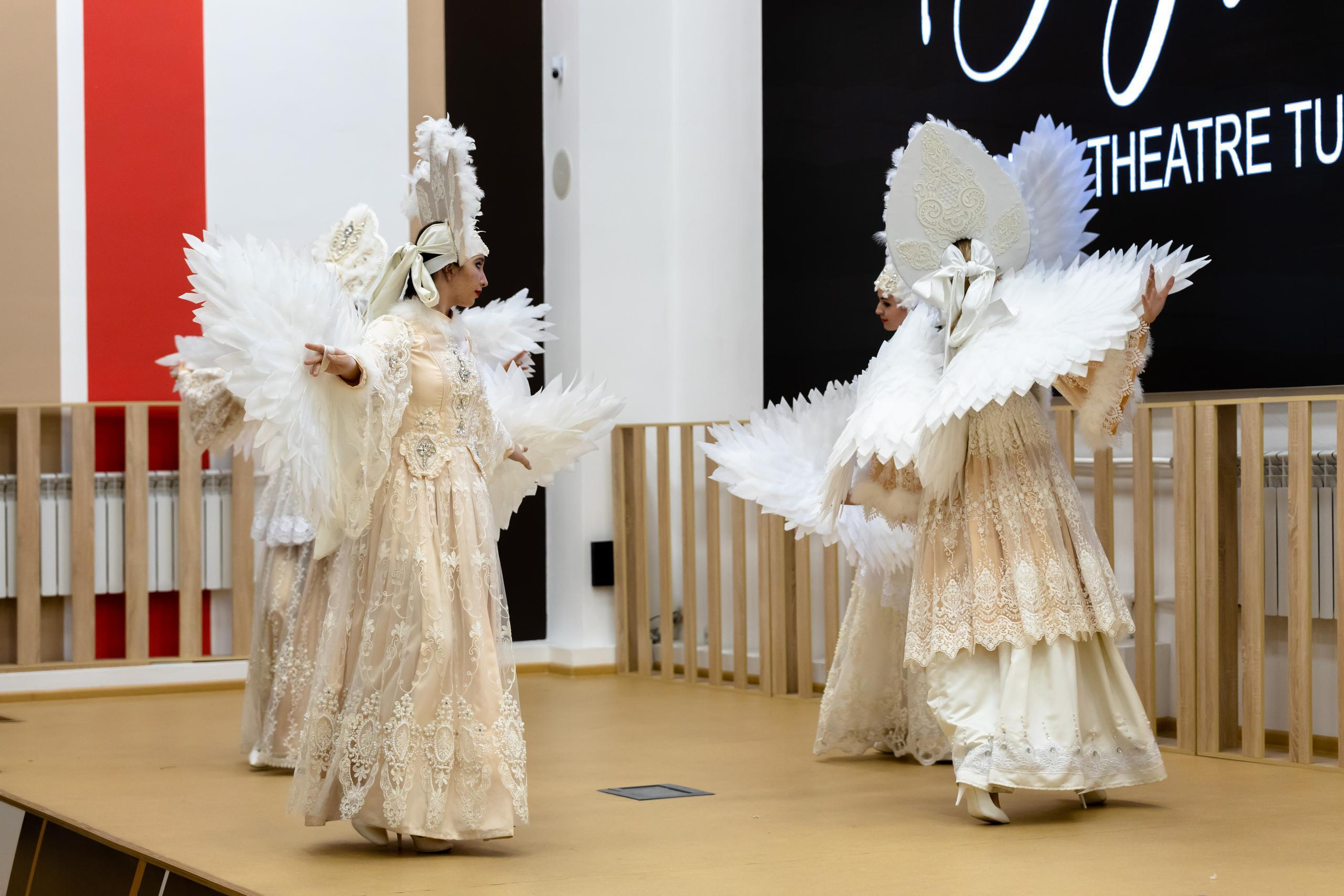 Репортаж 70-200 f2.8 Tamron g2. Показ театр моды «Стиль» («Style» город Тула). Фотограф в Туле Крупский АнДРей. Фотостудия «КАДР71» в Туле