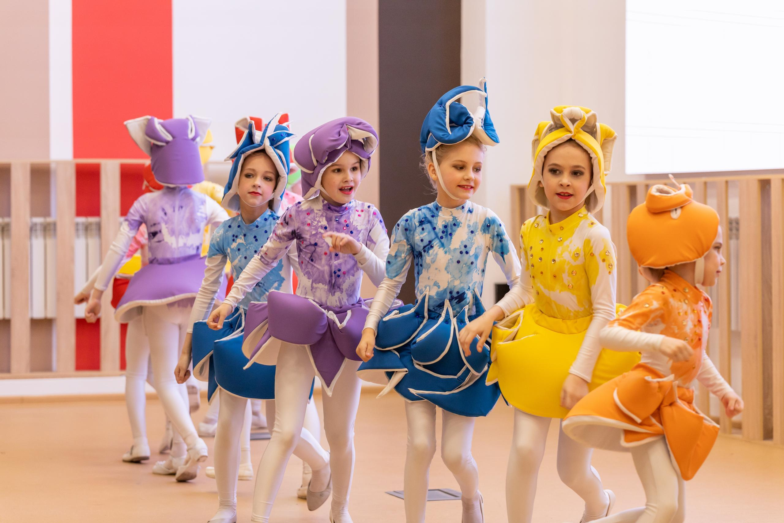 Репортаж 70-200 f2.8 Tamron g2. Показ театр моды «Стиль» («Style» город Тула). Фотограф в Туле Крупский АнДРей. Фотостудия «КАДР71» в Туле