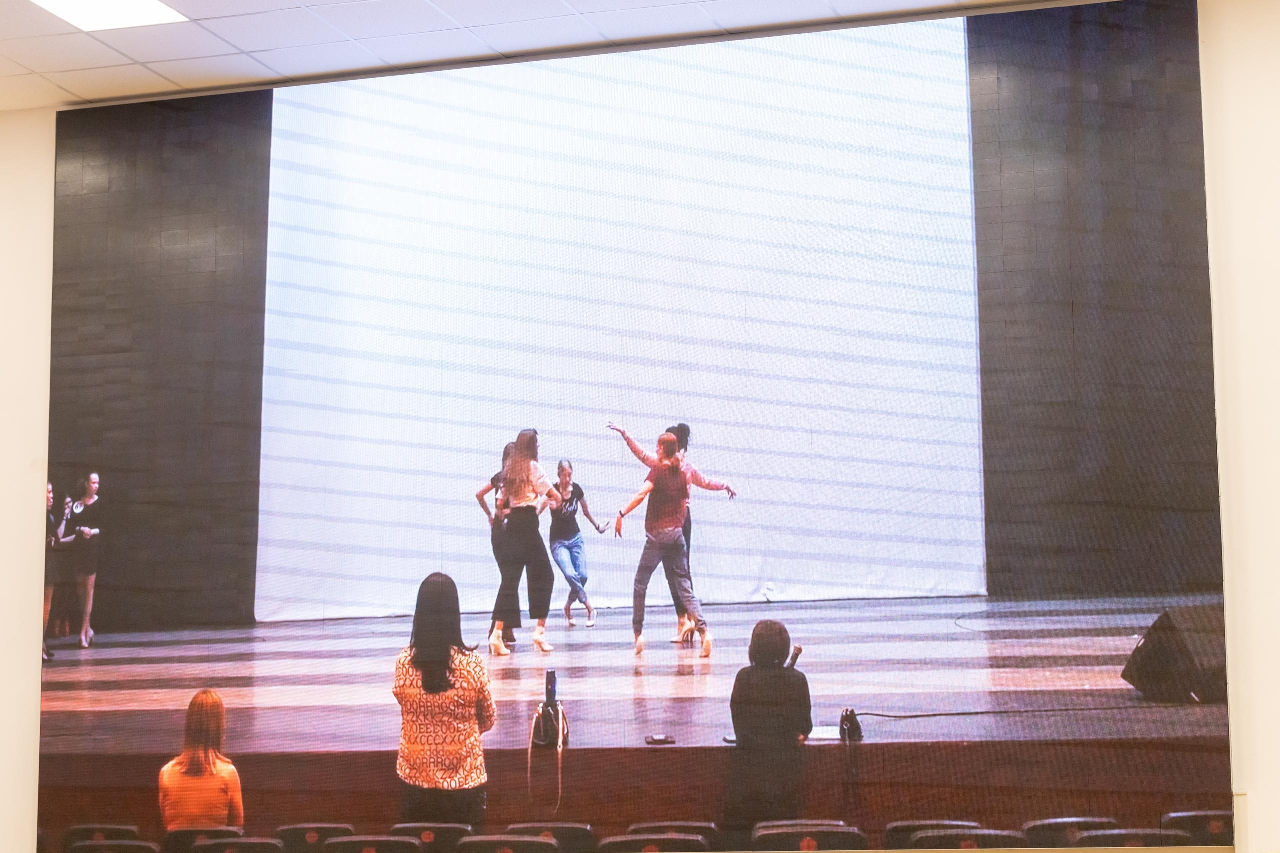 Репортаж 70-200 f2.8 Tamron g2. Показ театр моды «Стиль» («Style» город Тула). Фотограф в Туле Крупский АнДРей. Фотостудия «КАДР71» в Туле