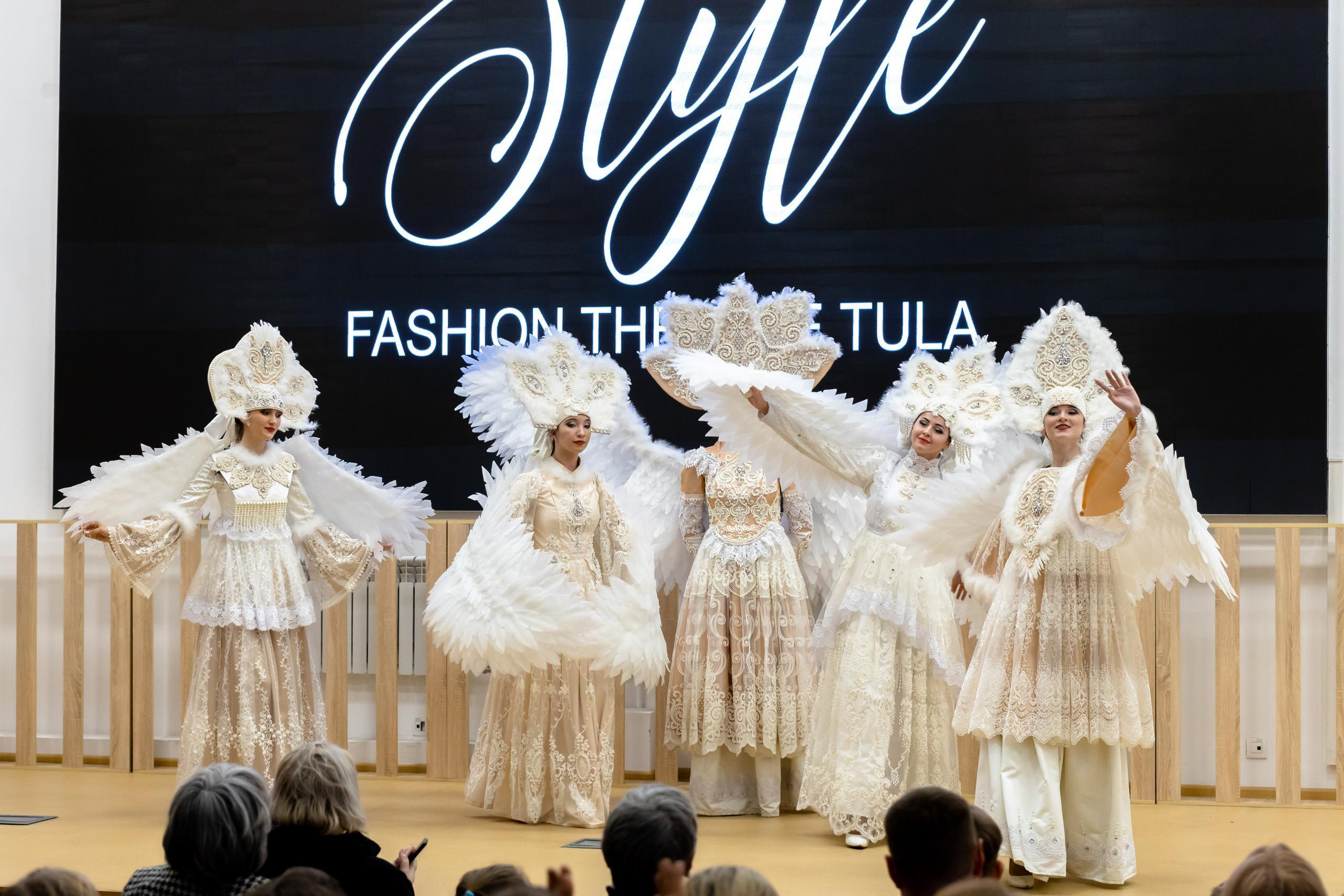 Репортаж 70-200 f2.8 Tamron g2. Показ театр моды «Стиль» («Style» город Тула). Фотограф в Туле Крупский АнДРей. Фотостудия «КАДР71» в Туле